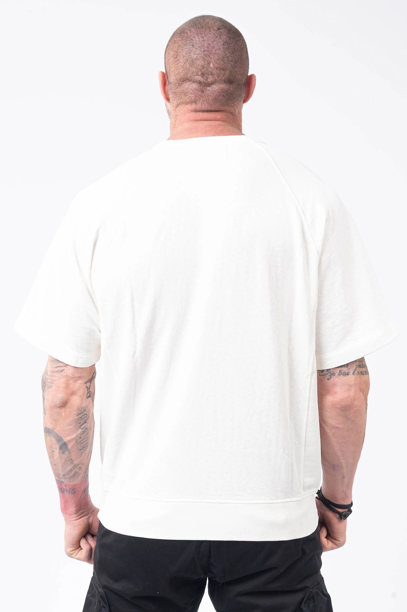 C.P. Company, Mens T-Shirt, Gauze White 103, Chest Printed Logo, British Saylor, White Print, Shor Sleeves, Ribbed Hem and Neck, 100% Organic Cotton, Massimo Osti, Chester Perry, Back Portrait. 