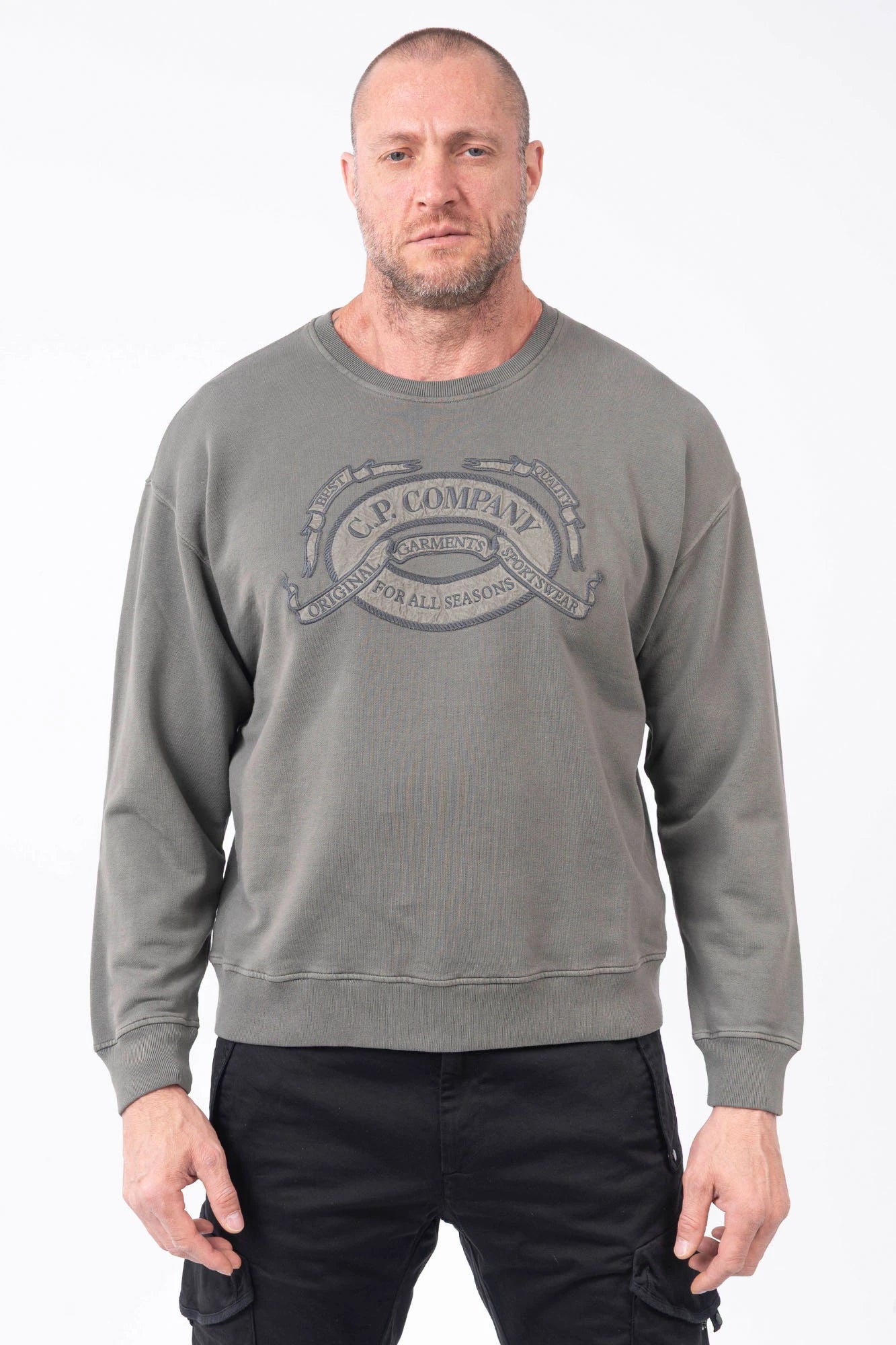 C.P. Company, Mens Sweatshirt, Grey, Gunmetal 921, Gray, Long Sleeves, Ribbed Hem, Ribbed Neck, Ribbed Cuffs, Polyester Logo Embroidery, Chest Embroidery, Massimo Osti, Chester Perry, Organic Cotton, Front Portrait. 
