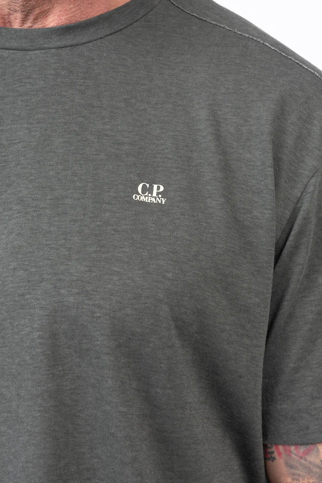 C.P. Company, Mens T-Shirt, Gunmetal 921, Grey, Gray, Short Sleeves, Ribbed Hems and Neck, Chest Logo Print, Organic Cotton, Garment Dyed, Chester Perry, Massimo Osti, Chest Print Close-up. 