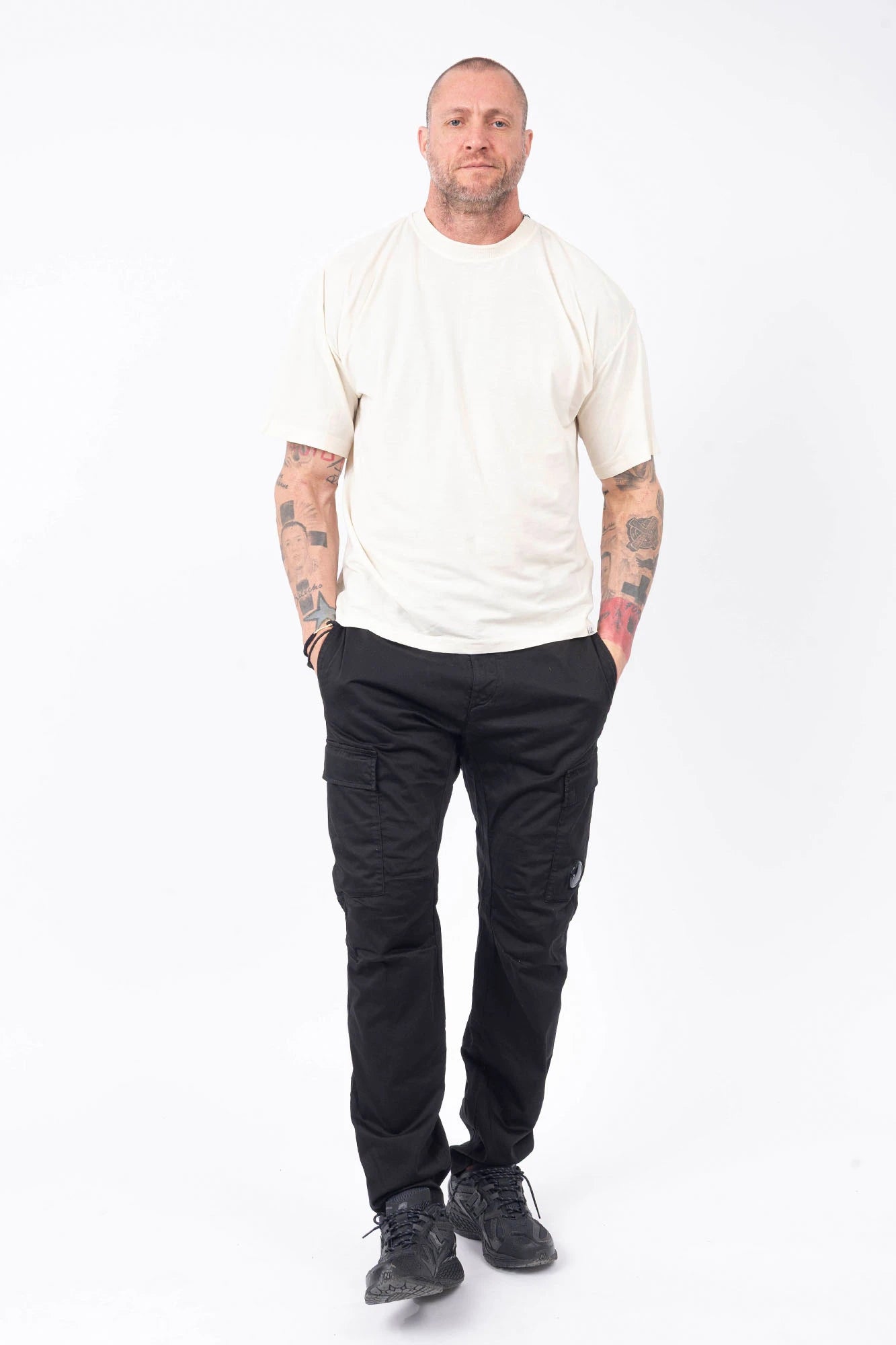 C.P. Company, Mens T-Shirt, White, Frozen Dew 114, Organic Cotton, One Color, Crew Neck, Round Neck, 100% Cotton, Ribbed Neckline and Sleeve Ends, Chester Perry, Massimo Osti, Made in Italy, Full Body Front View. 