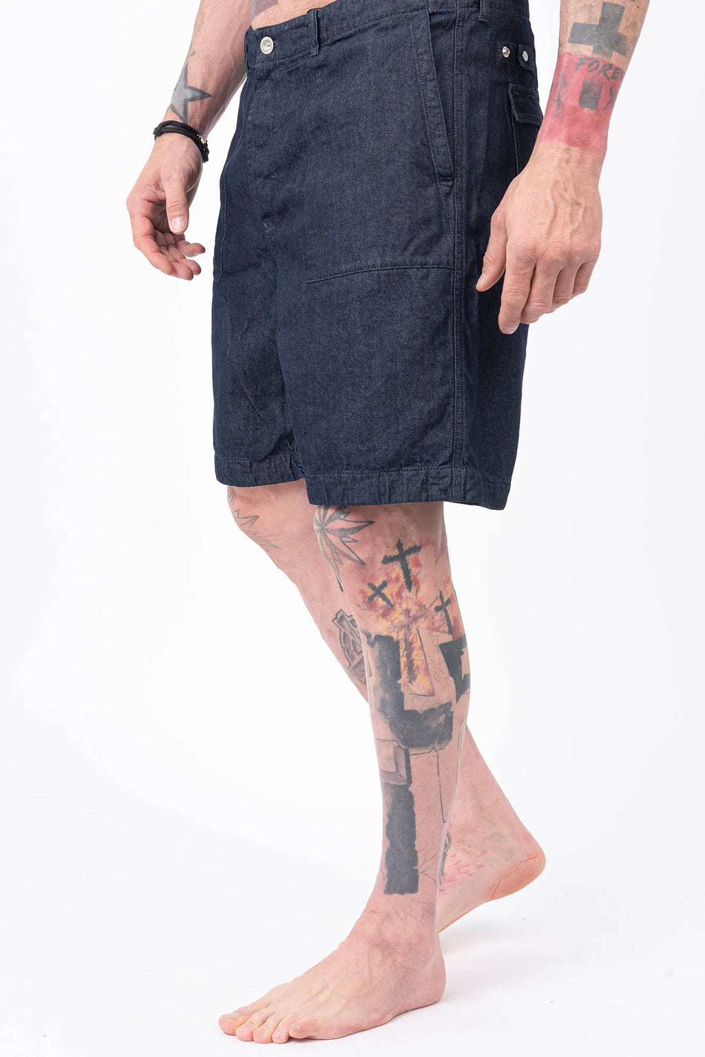 C.P. Company, Mens Denim Shorts, Denim Blue, Washed, Treated, WASHED 40° D08, Side Pockets, Back Pockets, Logo Patches, Belt Loops, Button Closure, Cotton, Polyester, Front 3/4 View. 