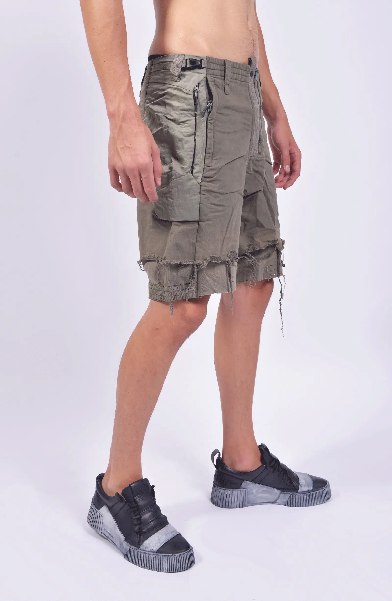 Hamcus, Mens Shorts, Beige, Agate Grey, Olive Green, Zip-Fly, Multiple Pockets, Cargo, Back Pockets, Belt Loops, Elastic Waistband, Raw Details, Short Pants, Unisex, Side View. 