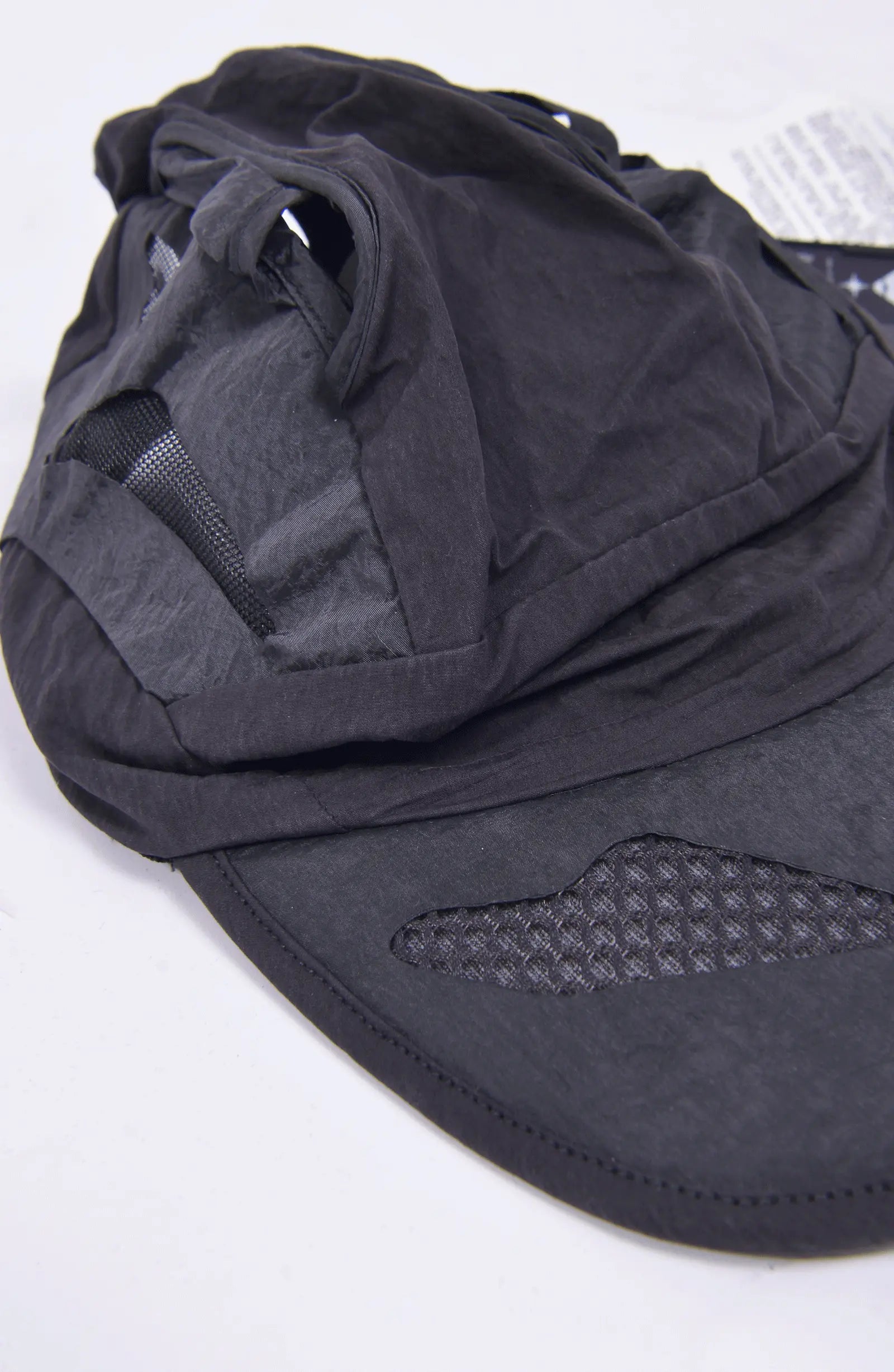 Hamcus, Mens Cap, Black, Grey, Mesh, Breathability Holes, Laser Cut, Fidlock Adjustment Buckle, Ventilated, Breathable, Close-up Panels Showcase. 