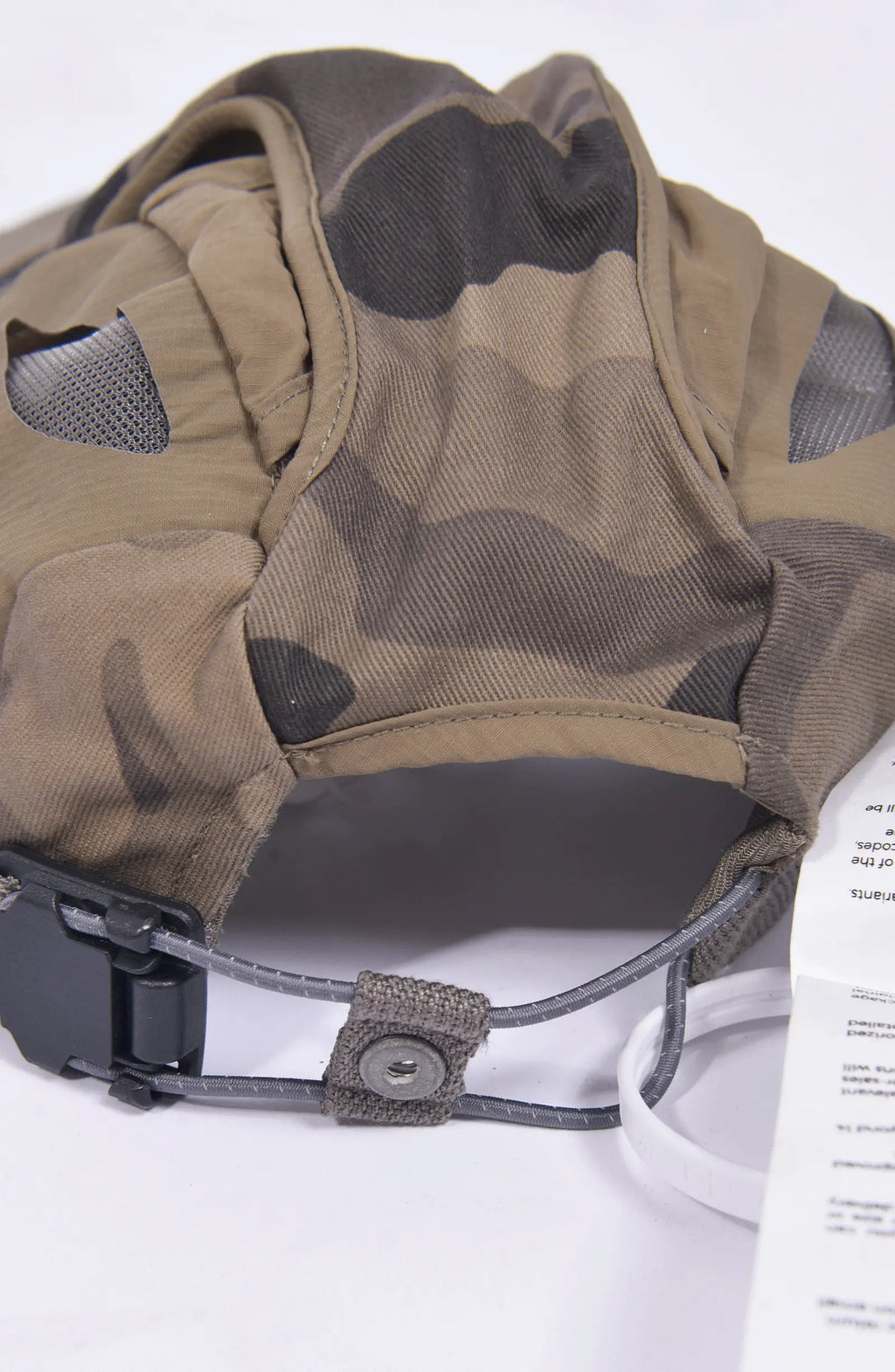 Hamcus, Mens Cap, Camo, Brown, Beige, Mesh, Breathability Holes, Laser Cut, Fidlock Adjustment Buckle, Ventilated, Breathable, Buckle Close-up. 