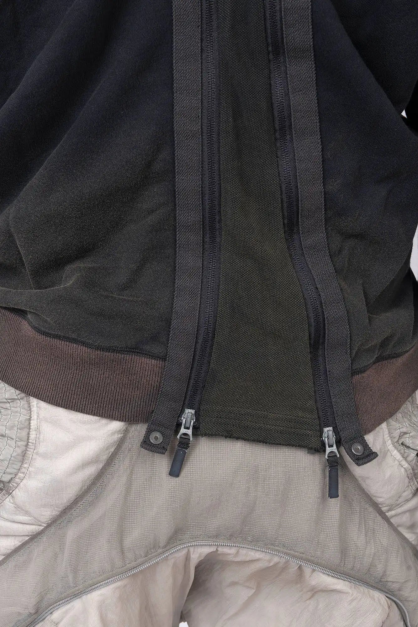 Hamcus, Mens Pullover, Black, Olive Green, Dual Long Zippers, Hybrid Garment, Convertible Garment, Long Sleeves, Adjustable Drawcord Cuffs, Ribbed Cuffs and Hem, Ventilation Design, Breathable, Modular, Multi-Functional, Back Zippers Close-up. 