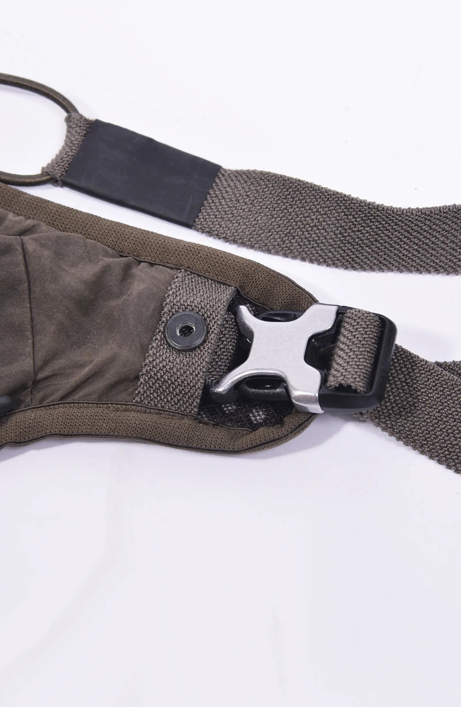 Hamcus, Mens Gun Bag, Leg Bag, Brown, Cargo, Camo, Elastic, Leg Straps, Pockets, Zippers, Mesh, Elastic, Polyester, Buckle, Adjustable, Buckle Close-up. 