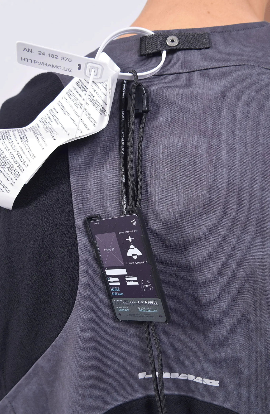 Hamcus, Mens Tank Top, Tanktop, Black, Grey, Dark Grey, Gray, Front and Back Print, Sleeveless Shirt, Grey Print, Patchwork, Panel Construction, Contrasting Elements, Back Neck Details Close-up. 