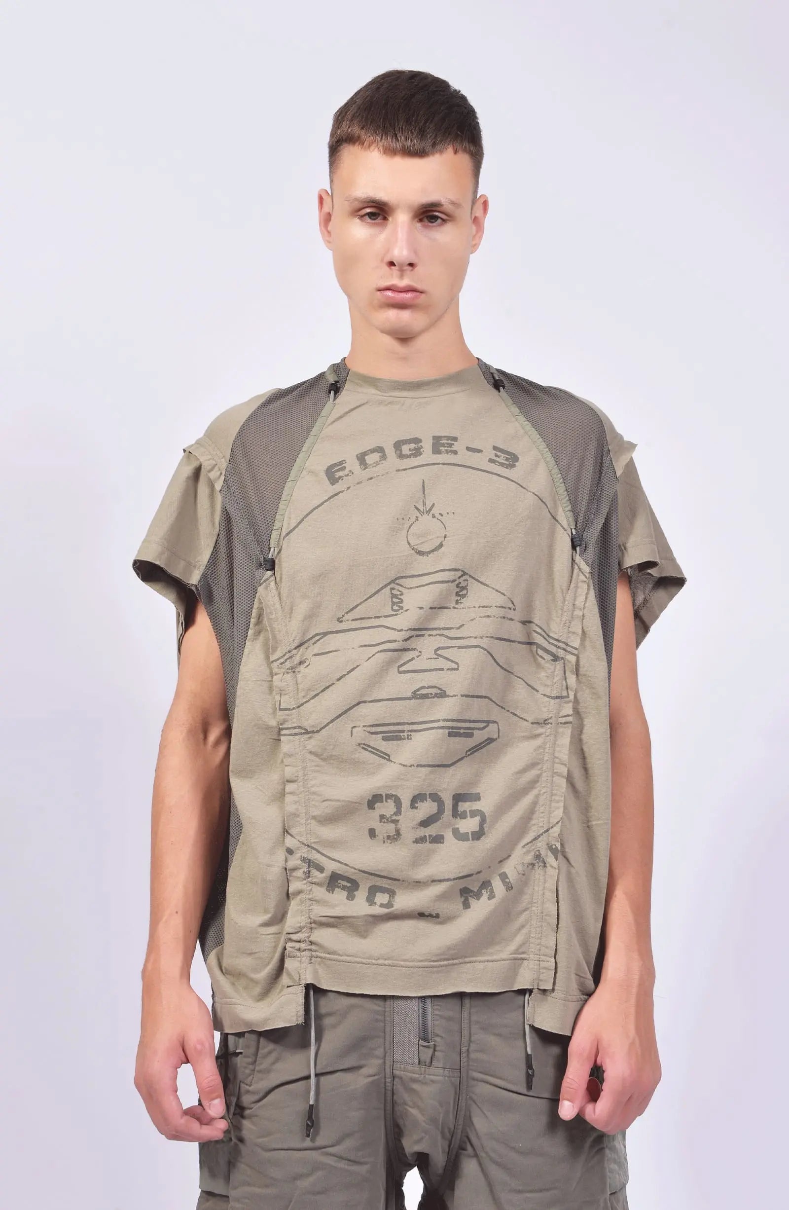 Hamcus, Mens Tanktop, Beige, Bone, Ivory, Creamy White, Off-White, Front Print, Panel Construction, Breathable Mesh, Webbing Details, Dropped Shoulders, Vintage Wash Treatment, Rope Details, Mesh Panels, Tech Top, Front Portrait. 