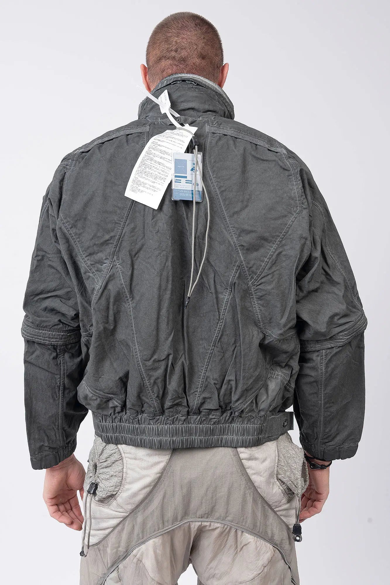Hamcus, Mens Jacket, Fiend Grey, Dark Grey, Gray, Garment Dyed, Multiple Functional Pockets, Detachable Sleeves, Convertible Jacket, Full-Zip, Ventilation Eyelets, Zip Pockets, Centre Zip Closure, Detachable Lining Vest, Removable Vest Lining, 3-in-1 Garment, Convertible, Back Portrait. 