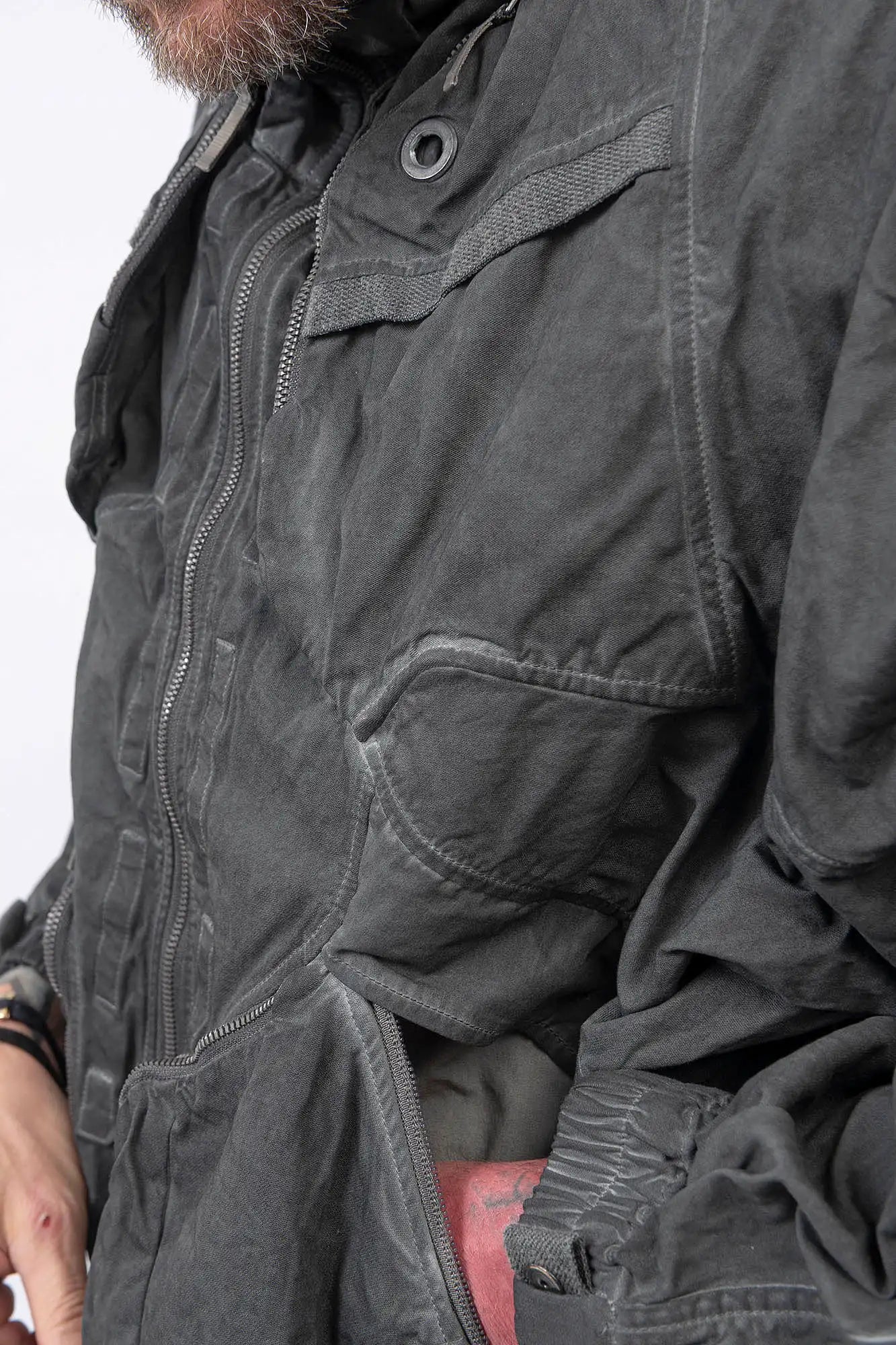 Hamcus, Mens Jacket, Fiend Grey, Dark Grey, Gray, Garment Dyed, Multiple Functional Pockets, Detachable Sleeves, Convertible Jacket, Full-Zip, Ventilation Eyelets, Zip Pockets, Centre Zip Closure, Detachable Lining Vest, Removable Vest Lining, 3-in-1 Garment, Convertible, Left Hand in Pocket Accent. 