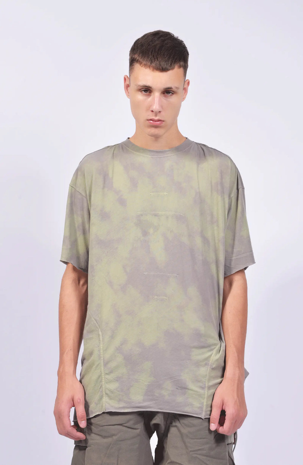 Hamcus, Mens T-Shirt, Dyed, Green, Grey, Garment Dyed, Camo Pattern, Short Sleeves, Oversized, Raw Edge Details, Crew Neck, Round Neck, Mid Stitching Details, Panel Construction, Front Portrait. 