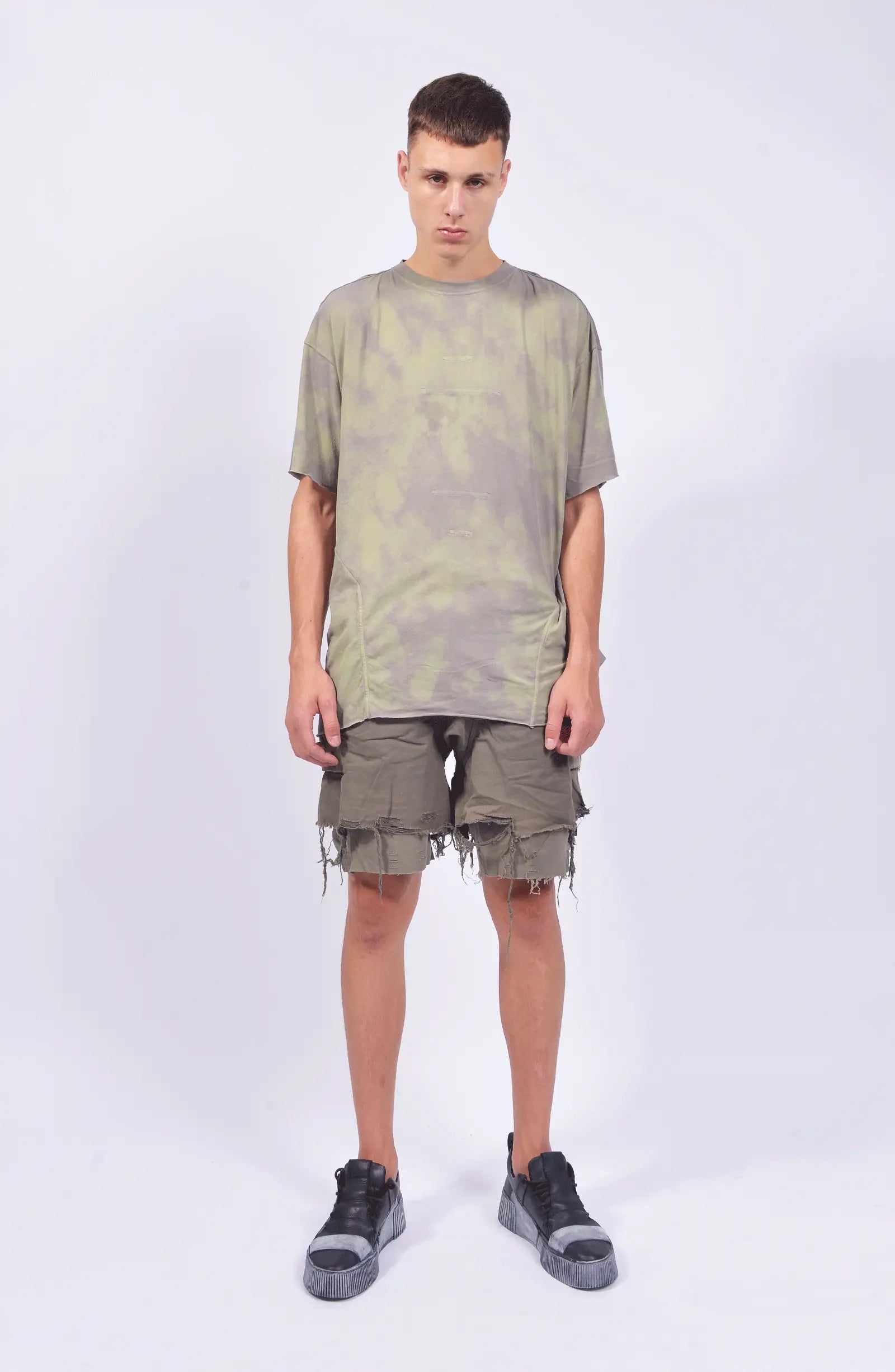 Hamcus, Mens T-Shirt, Dyed, Green, Grey, Garment Dyed, Camo Pattern, Short Sleeves, Oversized, Raw Edge Details, Crew Neck, Round Neck, Mid Stitching Details, Panel Construction, Full Body Front View. 