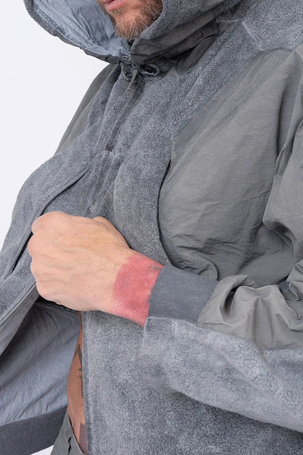 Hamcus, Mens Jacket, Fiend Grey, Gray, Hooded, Full-Zip, Centre Zip Closure, Snap Adjustable Cuffs, Ribbed Cuffs and Hem, Side Pockets, LP World Print, Back Ventilation Mesh, Chest Pockets, Zip Pockets, Multi-Fabric Panel Construction, Two-Way Zipper Showcase. 