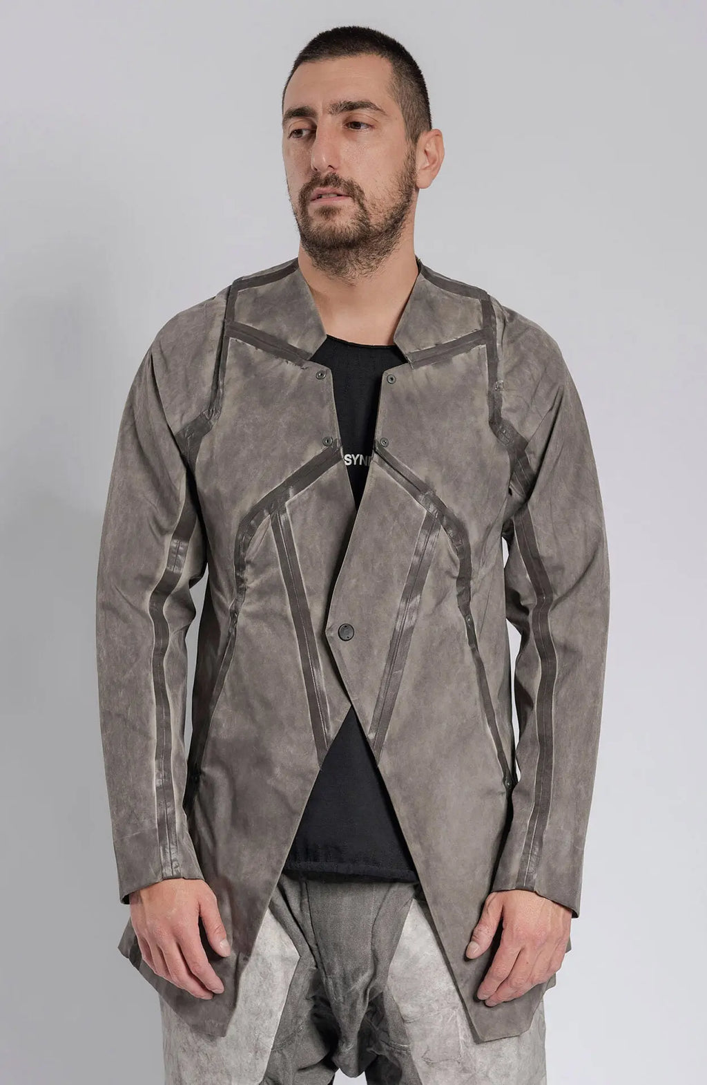 Hamcus, Mens Blazer, Stealth Grey, Metal Gear Solid, Metal Eyelets, Taped Seams, Magnetic Snap Closure, Ventilation Openings, Double Sleeves, Adjustable Cuffs, Long Sleeves, Breathable, Front Portrait. 