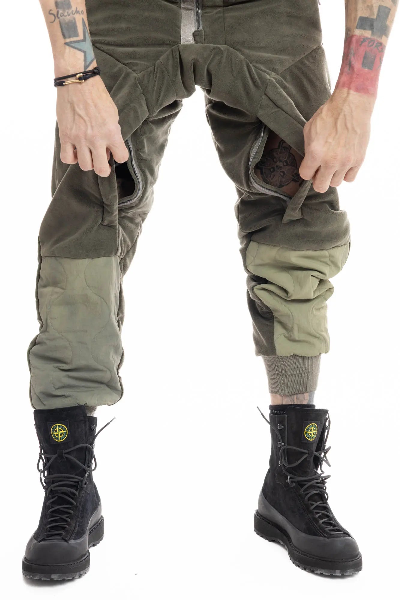 Hamcus, Mens Pants, Agate Grey, Olive Green, Dark Green, Light Green, Polyester Fleece, Brushed, Side Pockets, Zip Ventilation, Ribbed Cuffs, Elasticated Waistband, Zip Fly, Back Pockets, Wide Fit, Tapered Legs, Multiple Ventilation openings Close-up. 