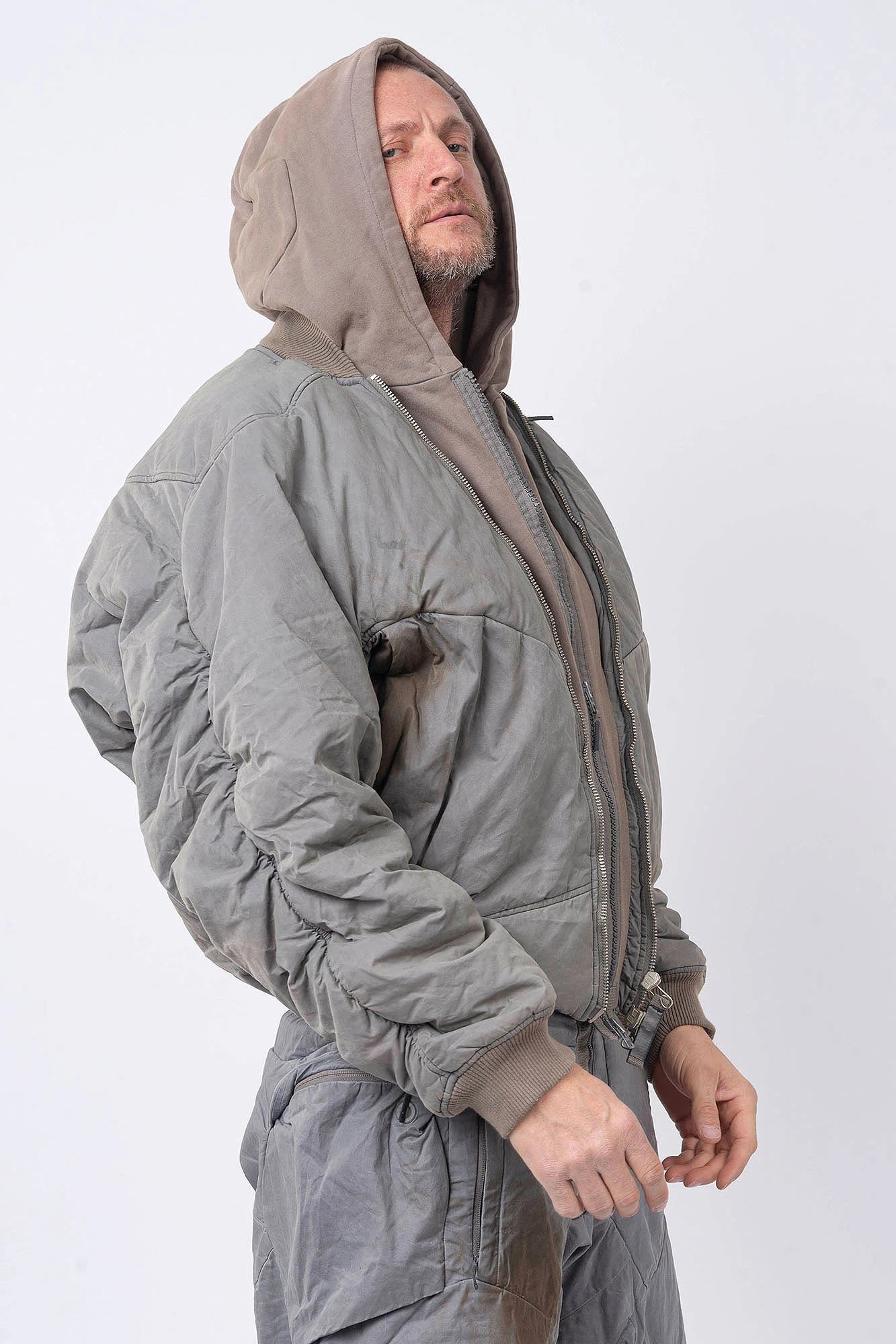 Hamcus, Mens Jacket, Brown, Double Zipper, Two-Way Zippers, Side Pockets, Ribbed Cuffs and Hem, Hooded, Fleece, Water-Resistant, Dyed, Grey Elements, Panel Construction Design, Vislon Zippers, Metal Zippers, Front 3/4 Hooded. 