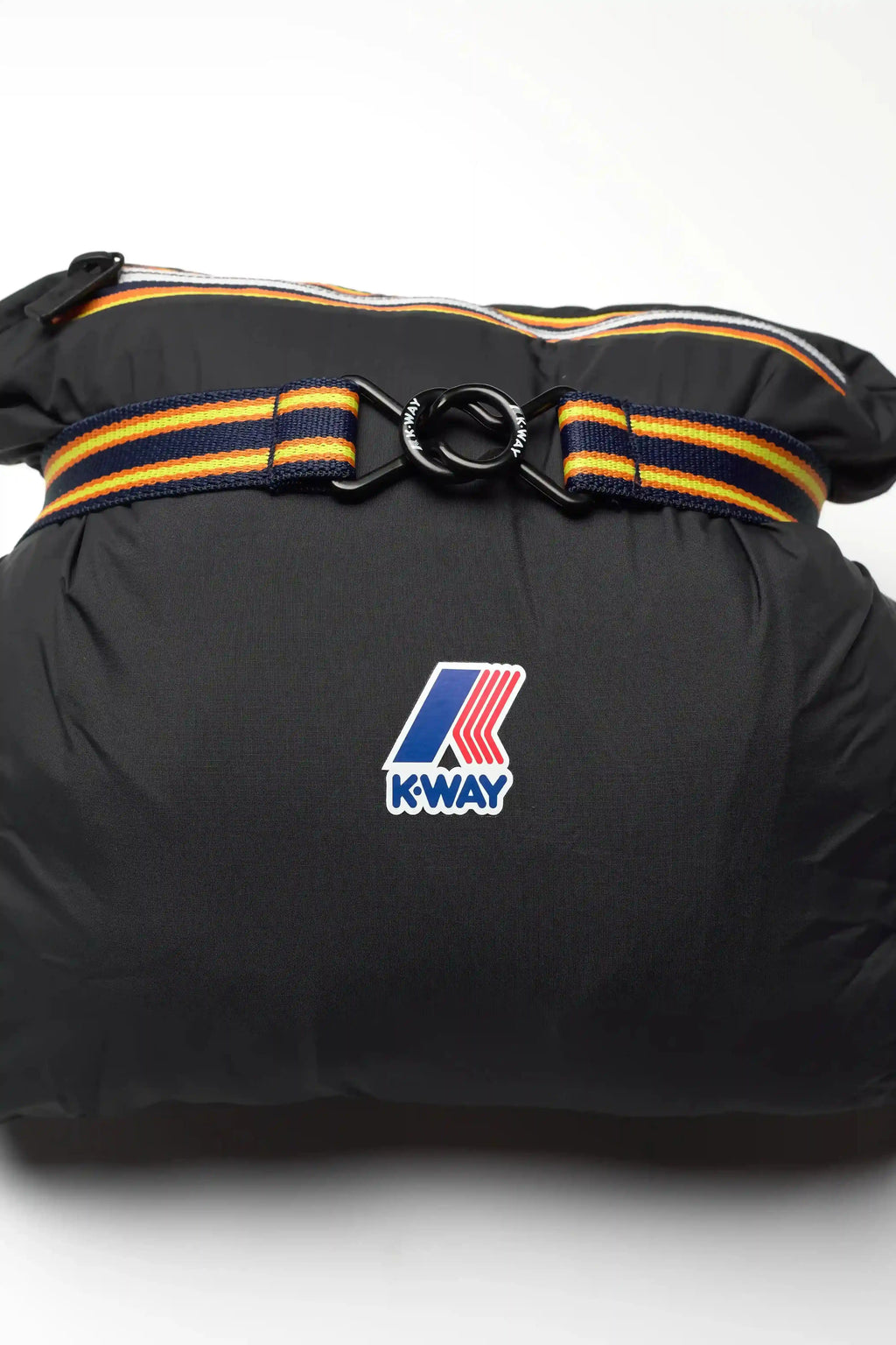 Kway, Mens Jacket, Black, Windbreaker, PrimaLoft, Side Pockets, Full Zip, Signature Zip Tape, Branded Zippers, Zip Pockets, Hooded, Drawcords, Elasticated Cuffs and Hem, Packable Showcase. 