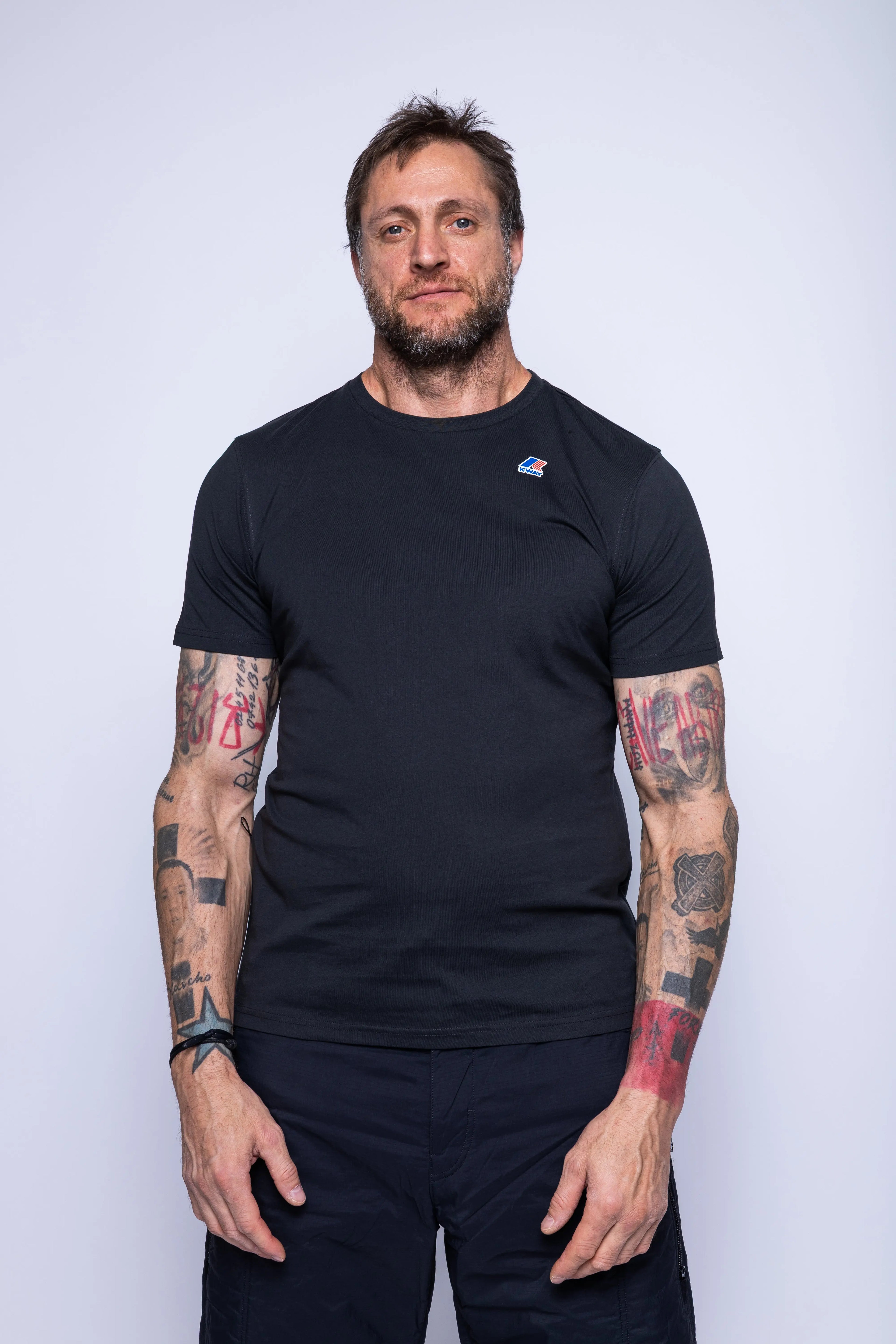 K-Way, Mens T-Shirt, Black, Cotton Jersey, 100% Cotton, Packable, Unisex, Short Sleeves, Zip Bag, Chest Logo, Front Portrait. 