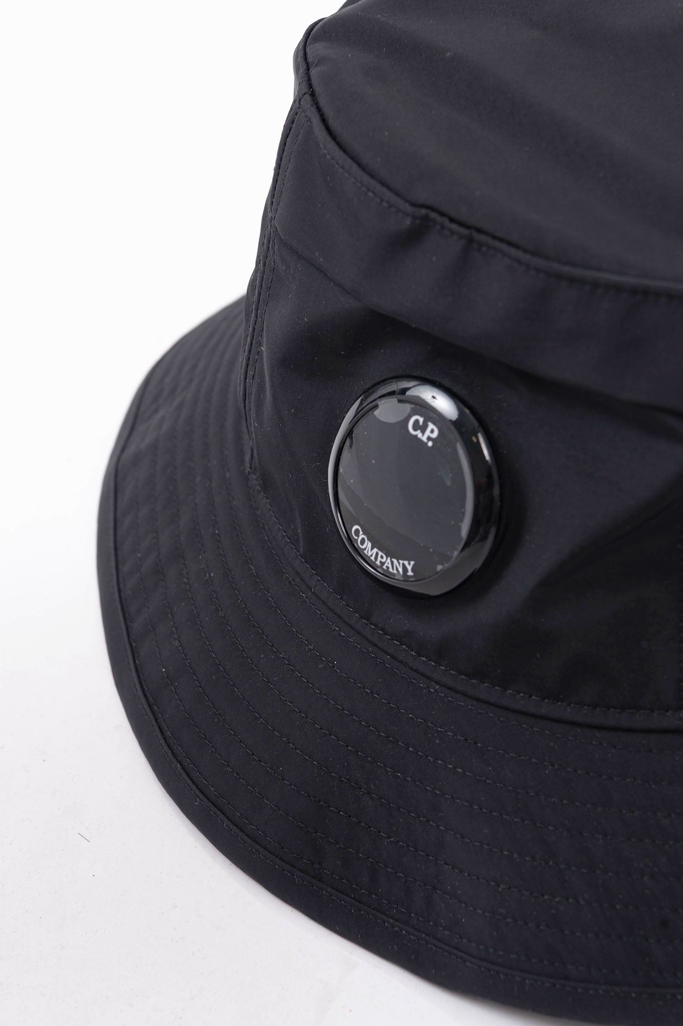 C.P. Company - Chrome-R Lens Bucket Hat