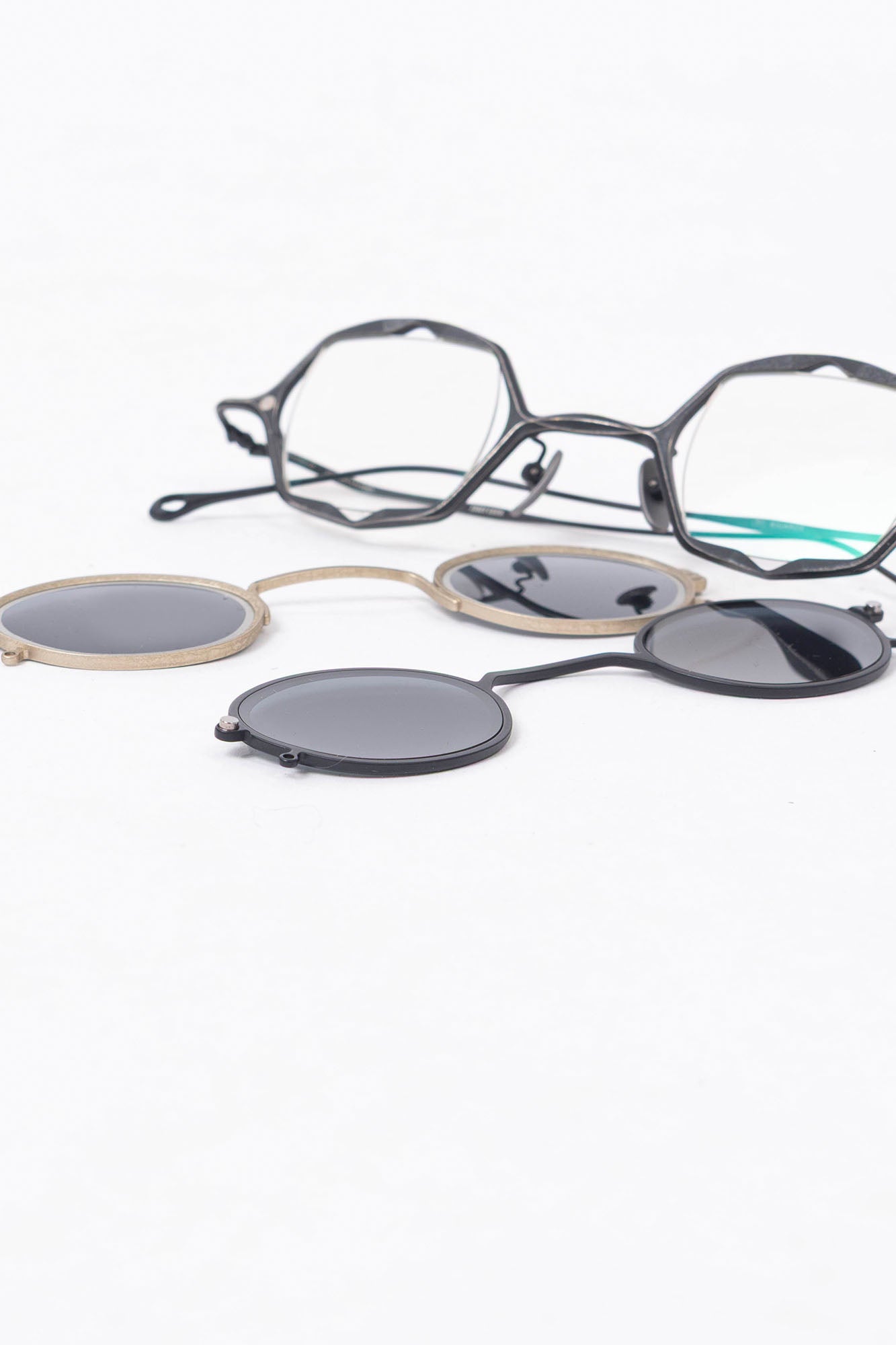 Rigards X Ziggy Chen - Clip Sunglasses
