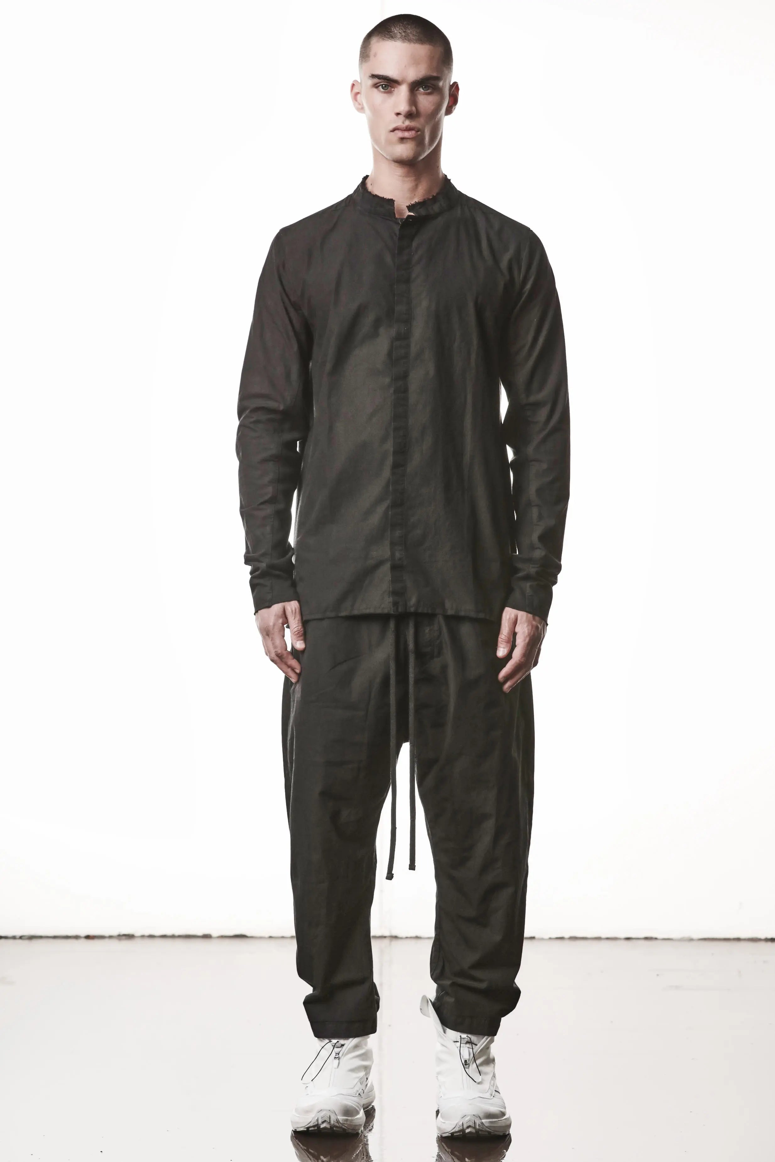Thom Krom, Mens Shirt, Vegetal Black, Cotton Ribbed Inserts, Raw-cut, Concealed Placket, Buttons, Stand-up collar, 100% Cotton, Garment Dyed, Slim Fit, Full Body Front View. 