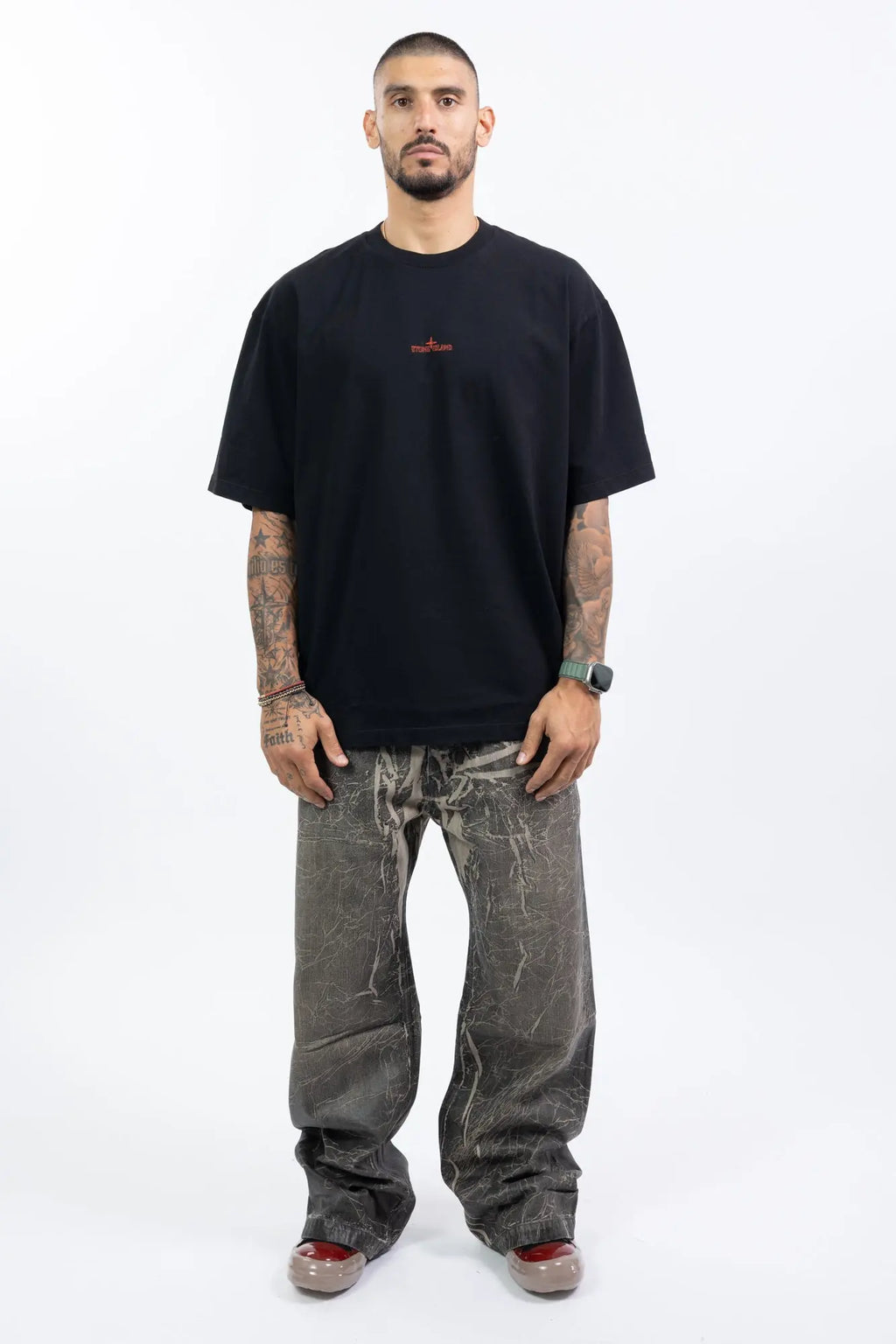Rick Owens,Mens Jeans,Wide Fit,Mid-Rise,Full Length,Concealed Zipper Fly With Top Button,Waistband With Belt Loops,Pocket Rivets,Rear Patch Pockets And Topstitching,Medium-Weight Washed Foil Denim , 13OZ JP Black And Natural Denim,Front View.