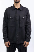 Thom Krom,Mens Shirt,Black,Cotton,Longsleeved Overshirt,Regular Fit,Classic Kent Collar,Concealed Snap Fastener Placket On The Front,Two Patch Chest Pockets With Flaps And Metal Snap Fasteners,Square Cuffs With Metal Snap Fasteners,Straight Hem With Slanted Side Slits, Front Portrait. 