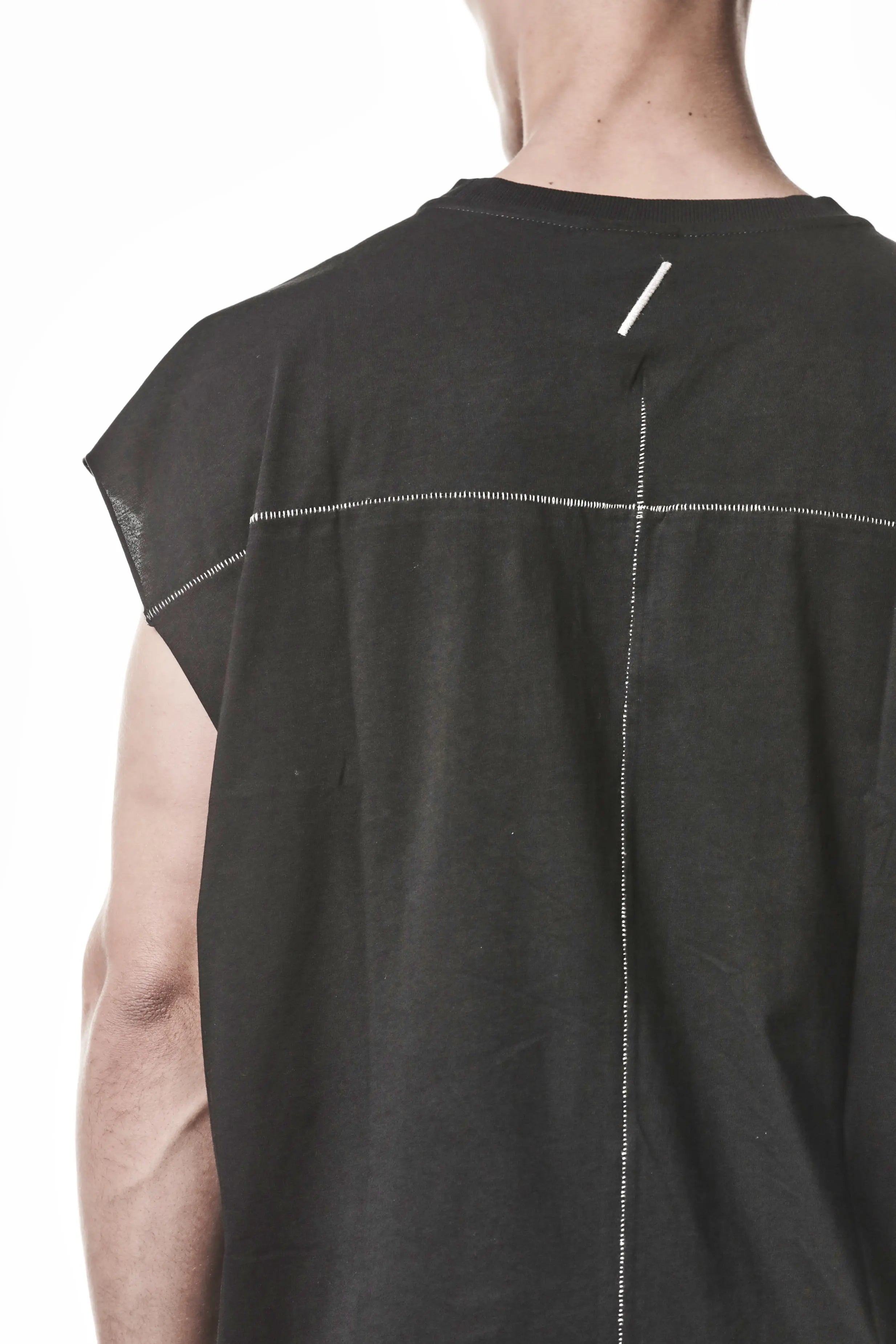 Thom Krom, Mens T-Shirt, Dark Used Grey, Dropped Shoulders, 100%Cotton, Cotton-Elastane Blend, Ribbed Neckline, Crewneck, Round Neck, Ribbed Hem, Breathable, Back Seams Showcase. 