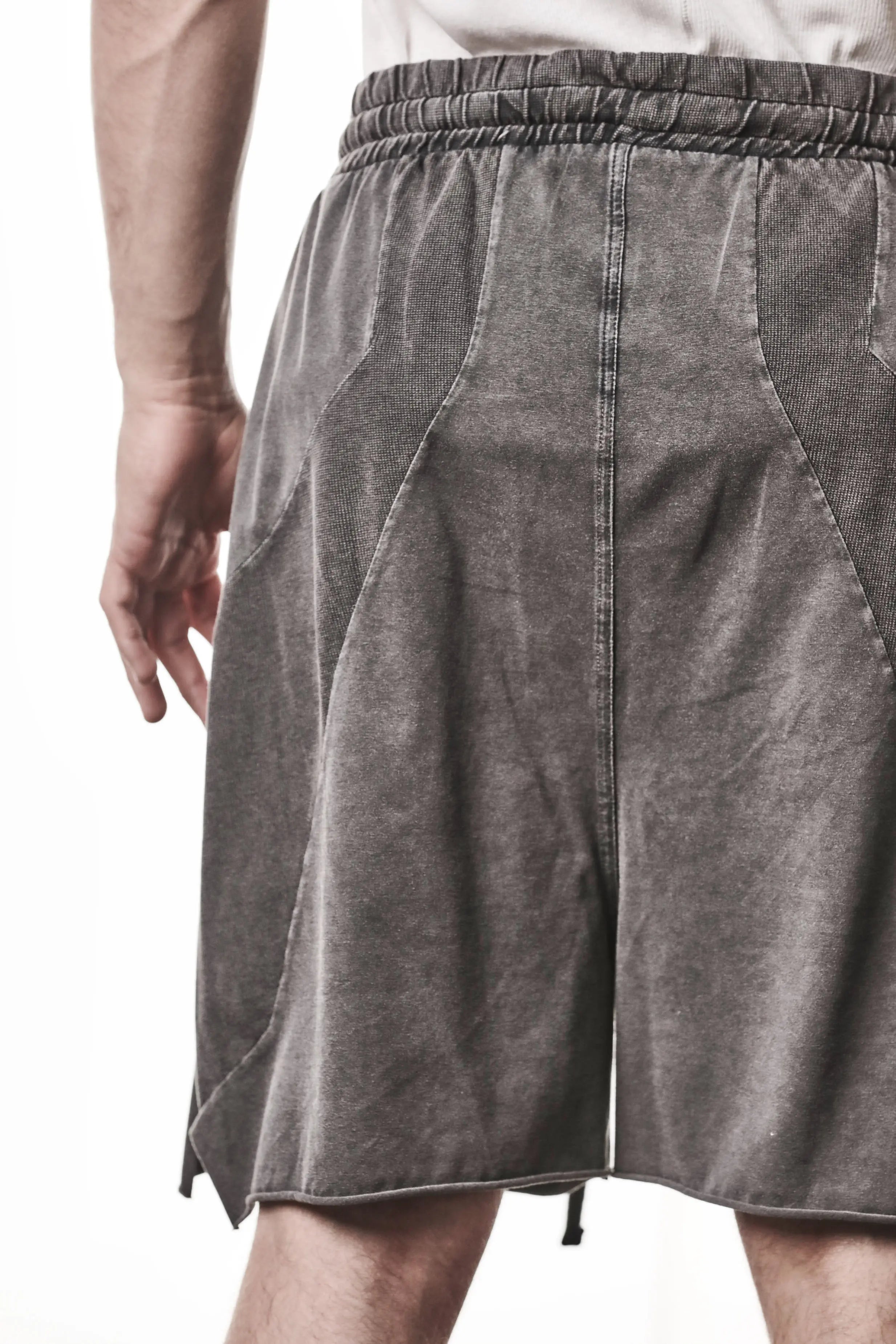 Thom Krom, Mens Shorts, Dark Used Grey, Stretch Cotton, Cotton-Elastane Blend, Spandex, Elasticated Waistband, Drawstring, Side Pockets, Raw-Cut Side Slits, Back Fabric Inserts Close-up. 
