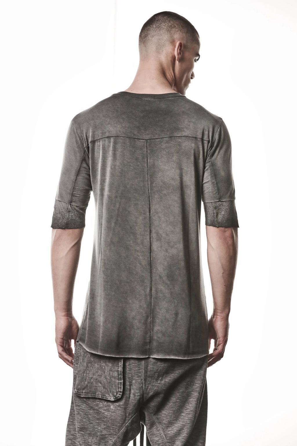 Thom Krom T-Shirt,Mens T-Shirt,Light And Stretch Modal T-Shirt,Raw Cut Hem,Crew Neck,Double Layer Short Sleeves With Tone-On-Tone Ribbed Cotton And Linen Jersey Insert, Signature Back Seam,Backside Upper Body