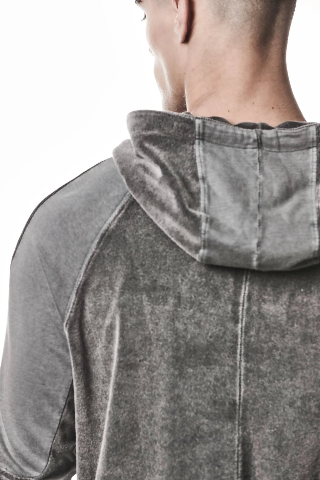 Thom Krom Hoodie,Mens Hoodie,Hood,Hood Drawstrings,Two Way Zip Closure,Slim Fit,Rib Cuffs and Hem,Used Gray Color,Exposed Seam Details On The Back,Tonal Design Stichings,Detailed Photo Upper Body