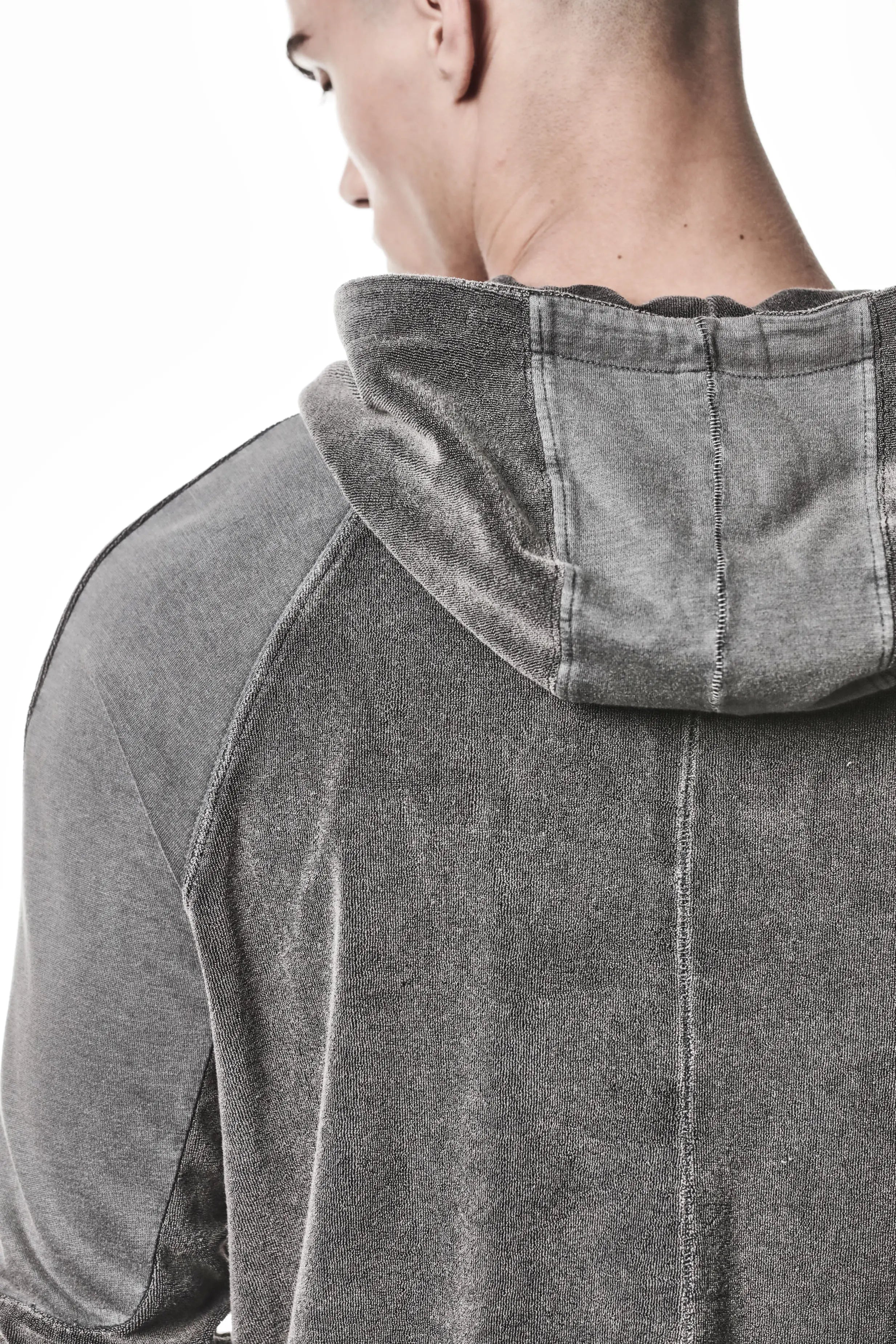 Thom Krom Hoodie,Mens Hoodie,Hood,Hood Drawstrings,Two Way Zip Closure,Slim Fit,Rib Cuffs and Hem,Used Gray Color,Exposed Seam Details On The Back,Tonal Design Stichings,Detailed Photo Upper Body