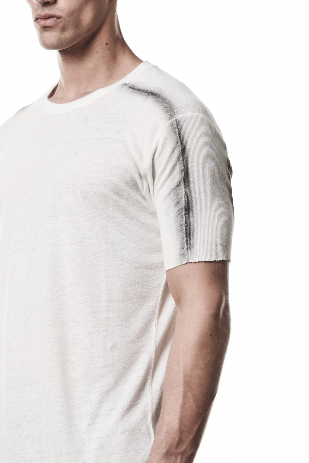 Thom Krom T-Shirt , Mens T-Shirt , Off White Cotton , Raw Cut Hem , Raw Cut Sleeves , Round Crewneck , Slim Fit , Standard Length, Signature Front Level  Shoulders Seams , Vertical Curved Dark Stiching Lines , Half Body Photo , Linen , Viscose , Cotton , Side Angle Upper Body Photo 