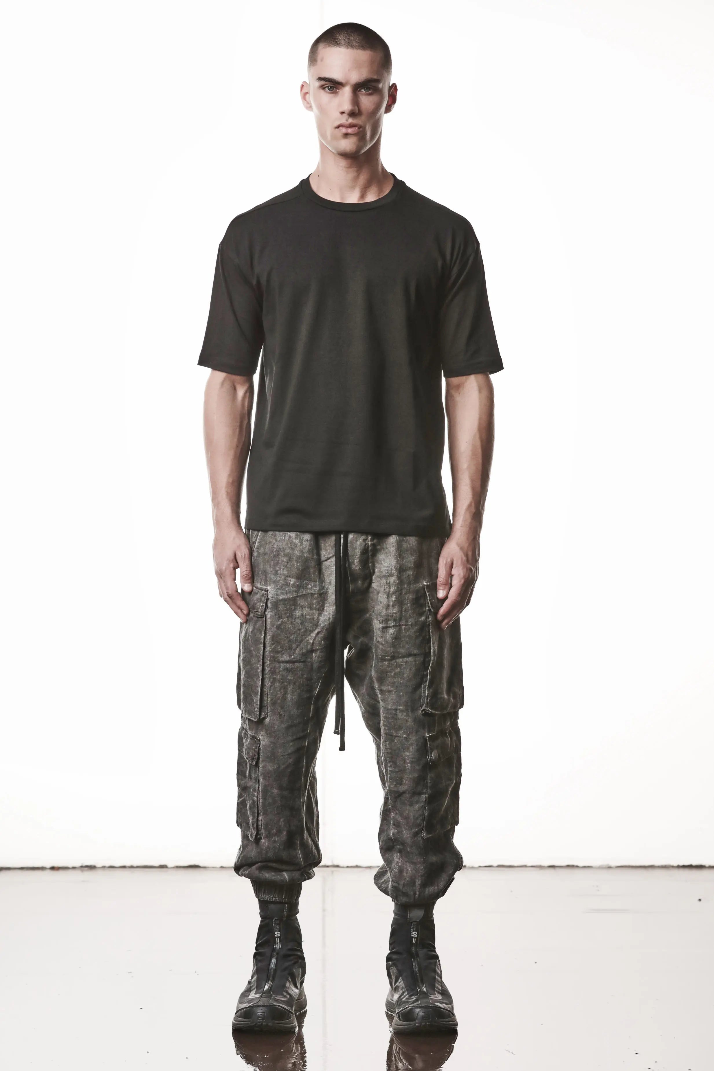Thom Krom T-Shirt,Mens T-Shirt,Round Crewneck,Relaxed Fit,Soft Cotton Modal Jersey,Whole Body Photo