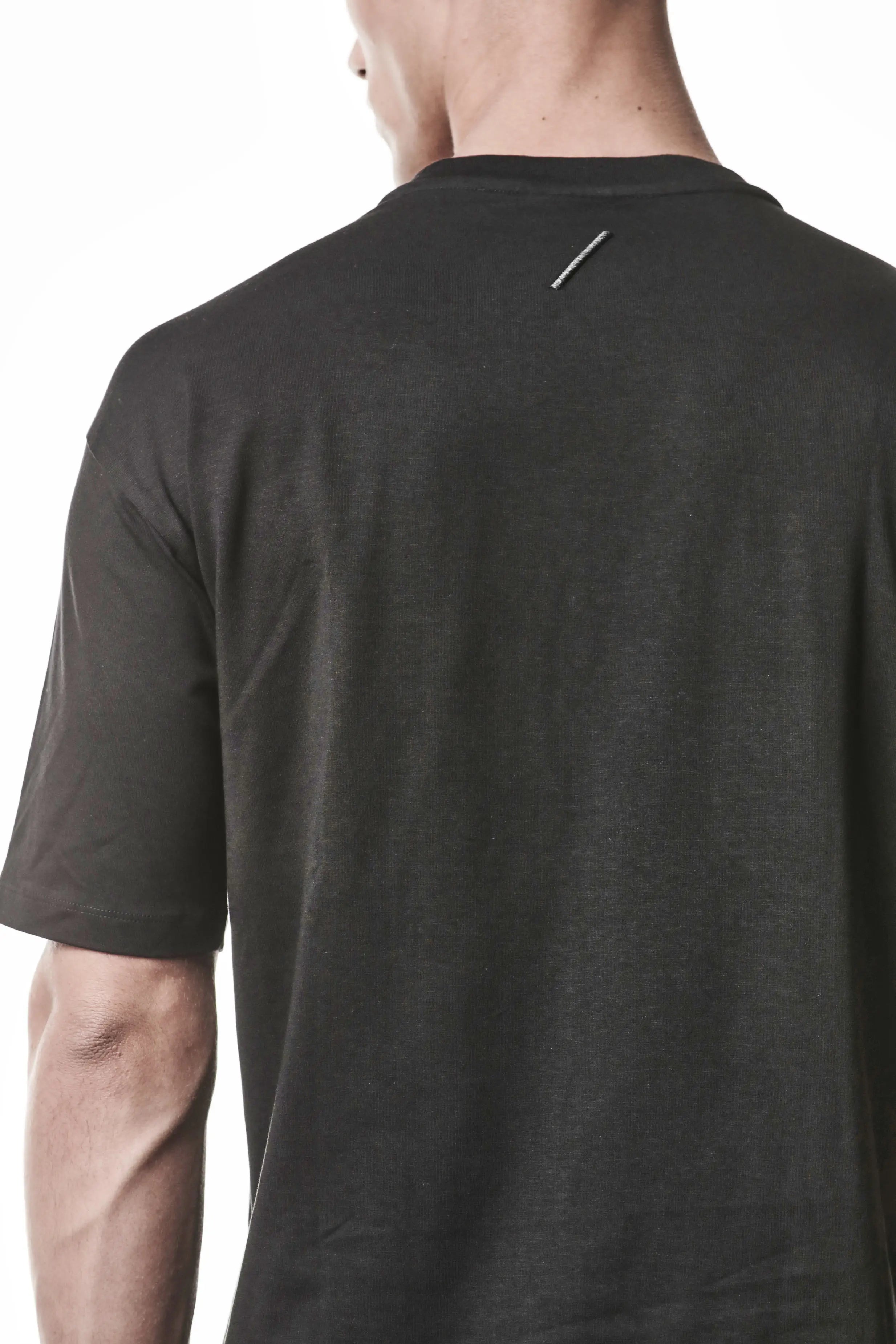 Thom Krom T-Shirt,Mens T-Shirt,Round Crewneck,Relaxed Fit,Logo Embroidery On The Back,Soft Cotton Modal Jersey,Detailed Photo Of The Back