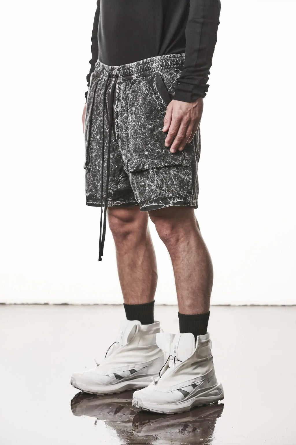 Thom Krom, Mens Shorts, Black Marble, Elasticated Waistband, Drawsting, Funtional Front and Side Pockets, YKK Zipper, Zip Fly, Wide-fit, Above the Knee, Front 3/4 View. 