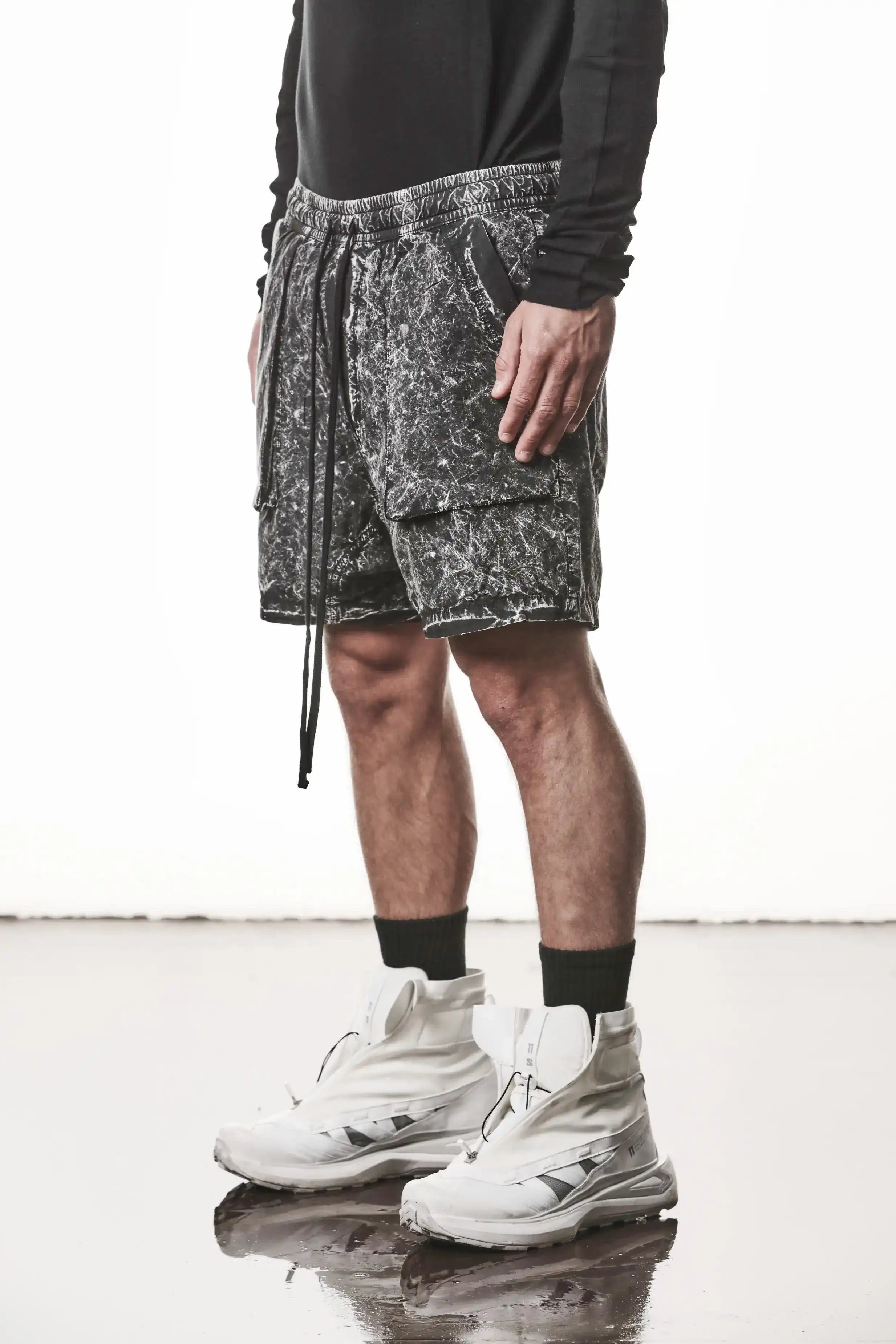 Thom Krom, Mens Shorts, Black Marble, Elasticated Waistband, Drawsting, Funtional Front and Side Pockets, YKK Zipper, Zip Fly, Wide-fit, Above the Knee, Front 3/4 View. 