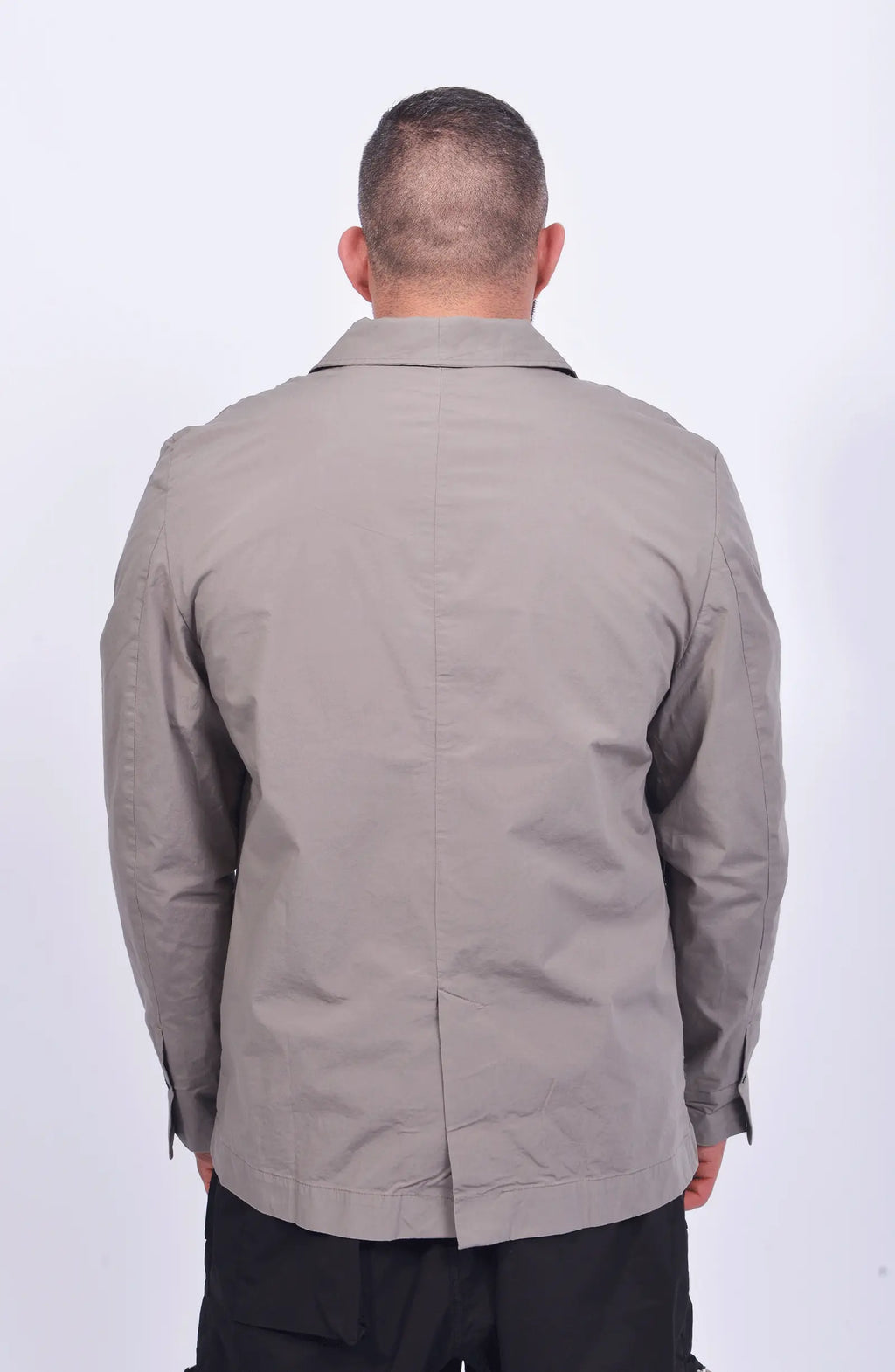 Thom Krom, Mens Blazer, Rock, Long Sleeves, Stand Up Collar, V-Neck, Three-Button Closure, White T-Shirt, Mid Length, Side Pockets, Back Portrait. 