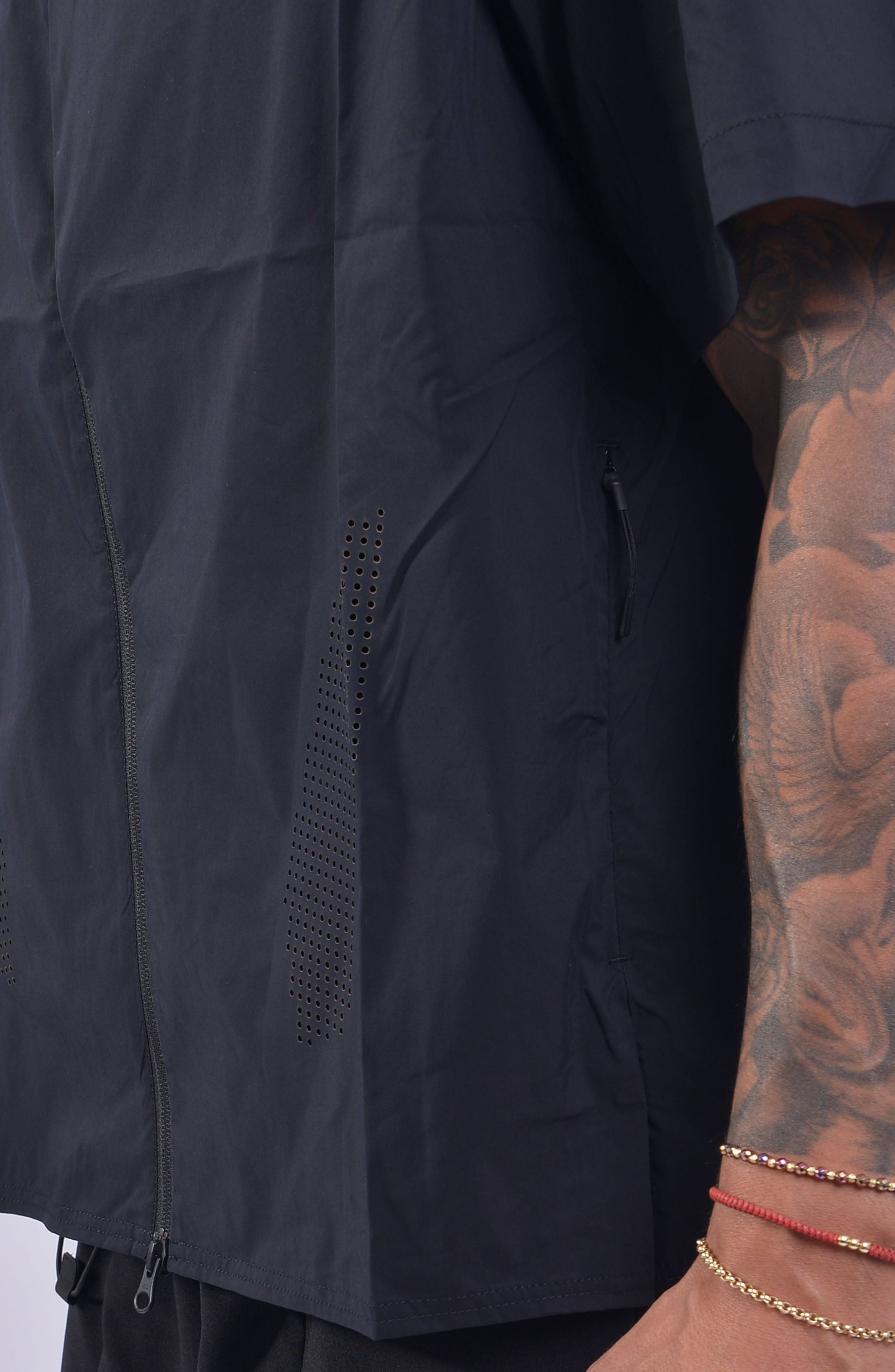 Nilmance - Curved Panel Laser Cut Shirt