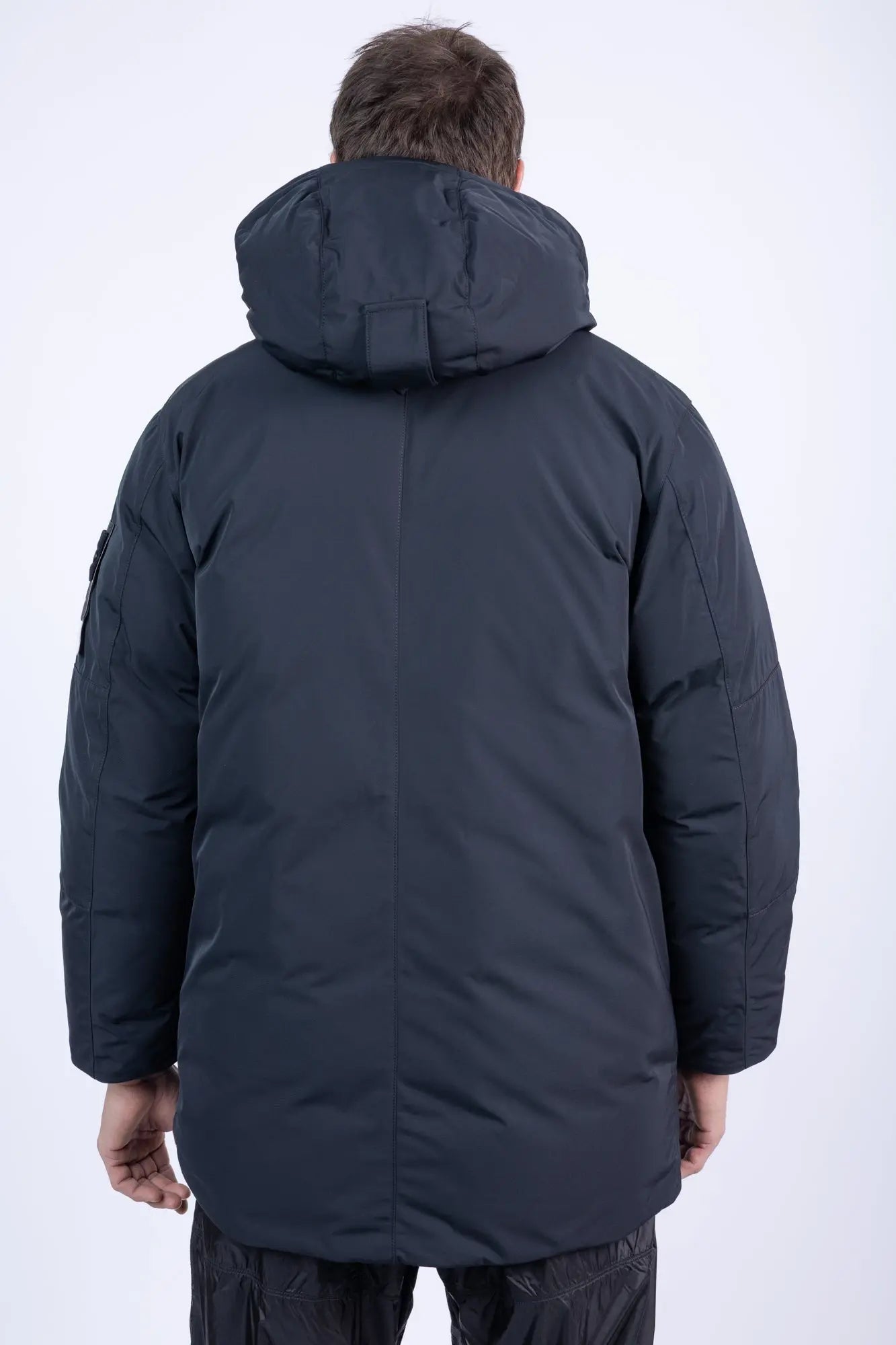 Stone Island, Mens Jacket, Black V0029, Long, Full Zip, YKK Zippers, Hooded, Stone Island Buttons, Compass Badge, Logo-patch, Любо Чука, Back View. 