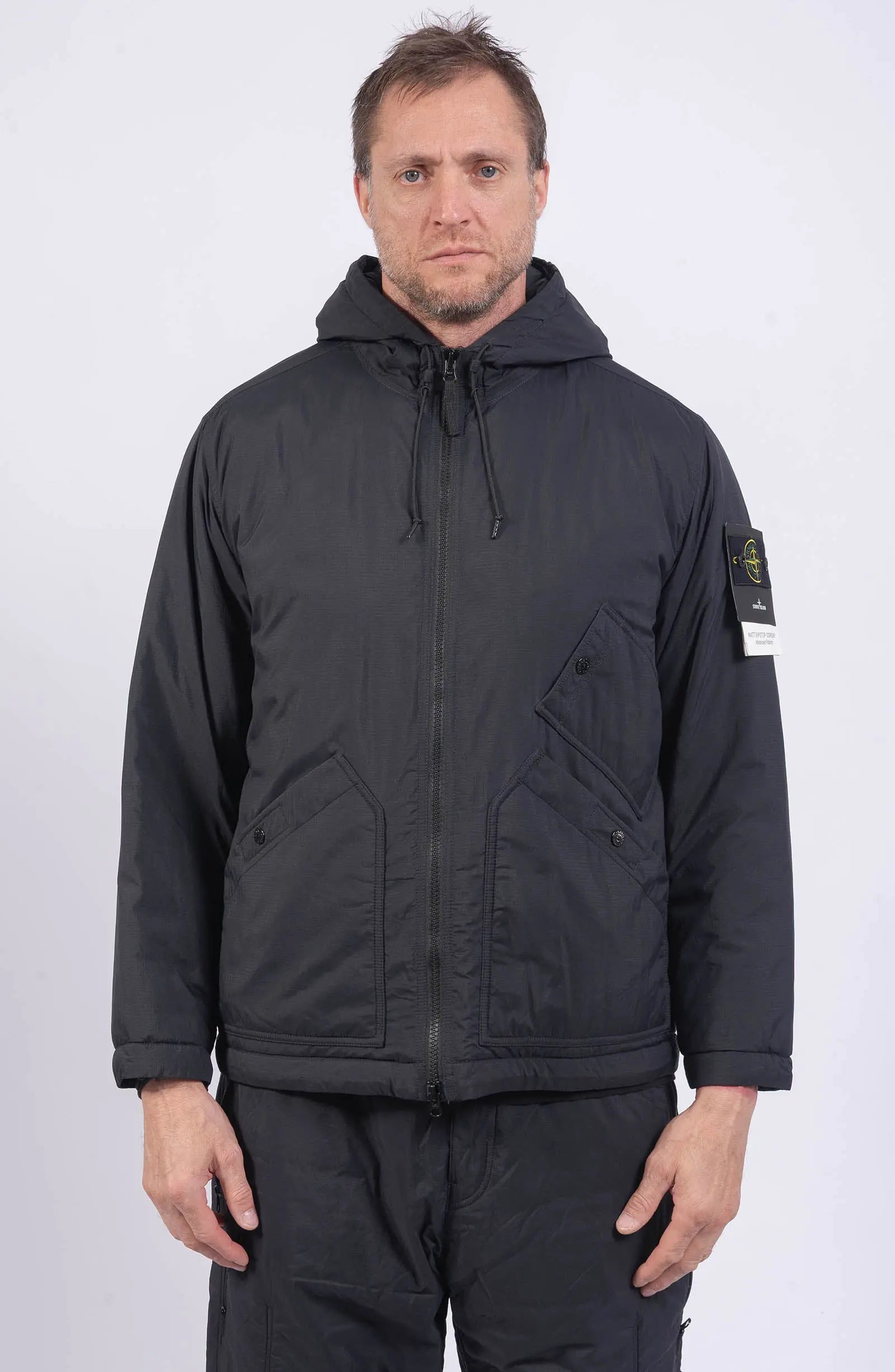 Stone Island, Mens Jacket, Black V0029, Compass Badge, Logo-Patch, Drawstring Hood, Hooded, Pockets, Full Zip, Ykk Zipper, Любо Чука, Front Portrait. 