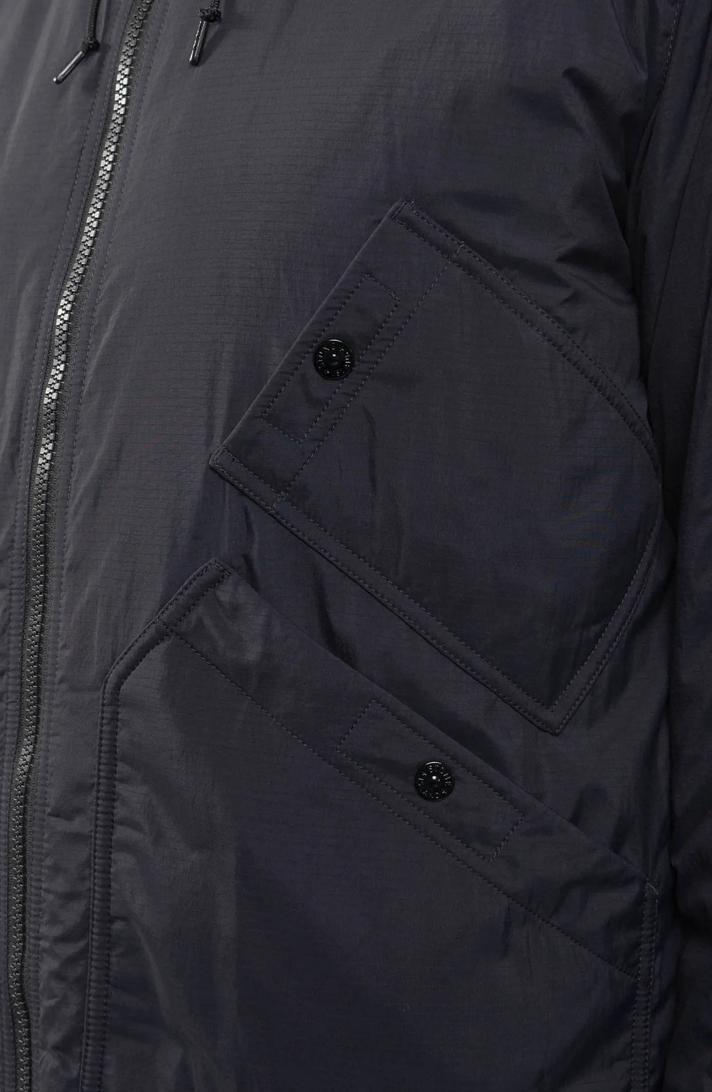 Stone Island, Mens Jacket, Black V0029, Compass Badge, Logo-Patch, Drawstring Hood, Hooded, Pockets, Full Zip, Ykk Zipper, Любо Чука, Front Pockets Close-up. 