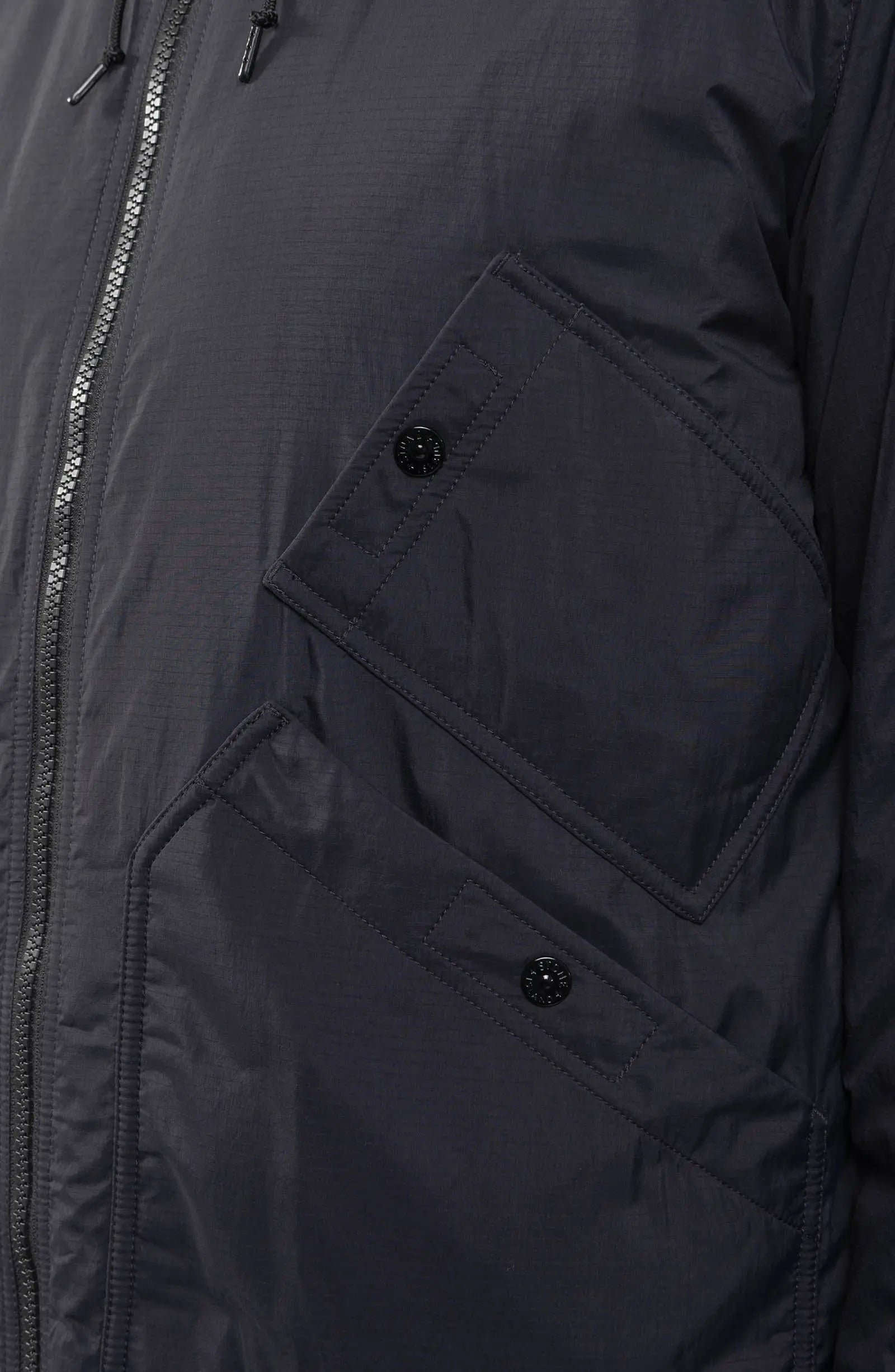 Stone Island, Mens Jacket, Black V0029, Compass Badge, Logo-Patch, Drawstring Hood, Hooded, Pockets, Full Zip, Ykk Zipper, Любо Чука, Front Pockets Close-up. 