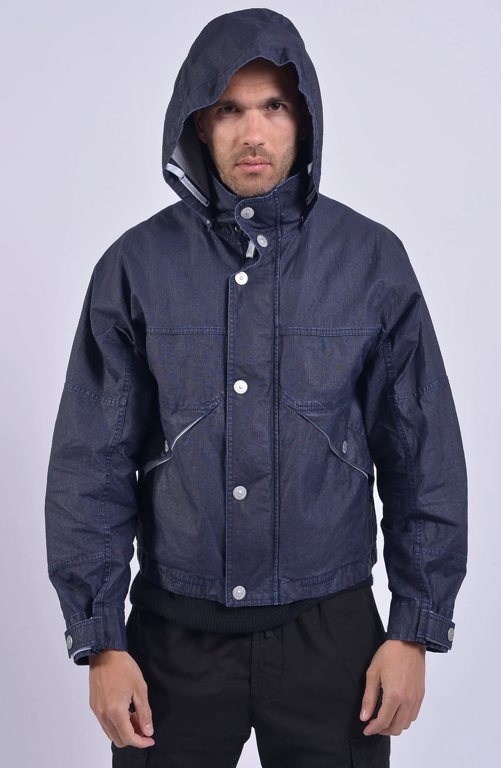 Stone Island, Mens Blouson, Royal Blue (V0027), Resin Coated, Non-toxic, Stone Island Buttons, YKK Zipper, Water repellent, Side Pockets, Front Photo. 