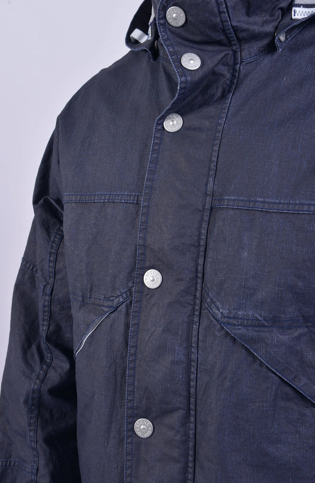 Stone Island, Mens Blouson, Royal Blue (V0027), Resin Coated, Non-toxic, Stone Island Buttons, YKK Zipper, Water repellent, Side Pockets, Buttons Close-up. 