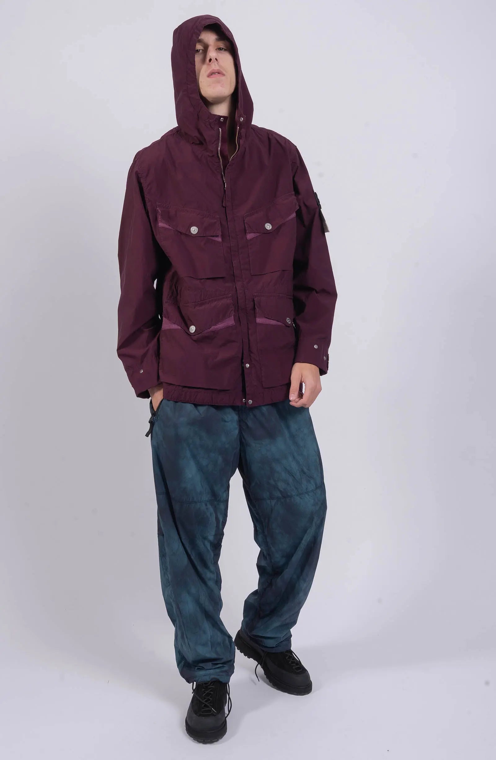 Stone Island, Mens Jacket, Red/Burgundy V0017, Pockets, Hood, Compass Badge, Stone Island Buttons, Ykk Zippers, Full Body Photo. 