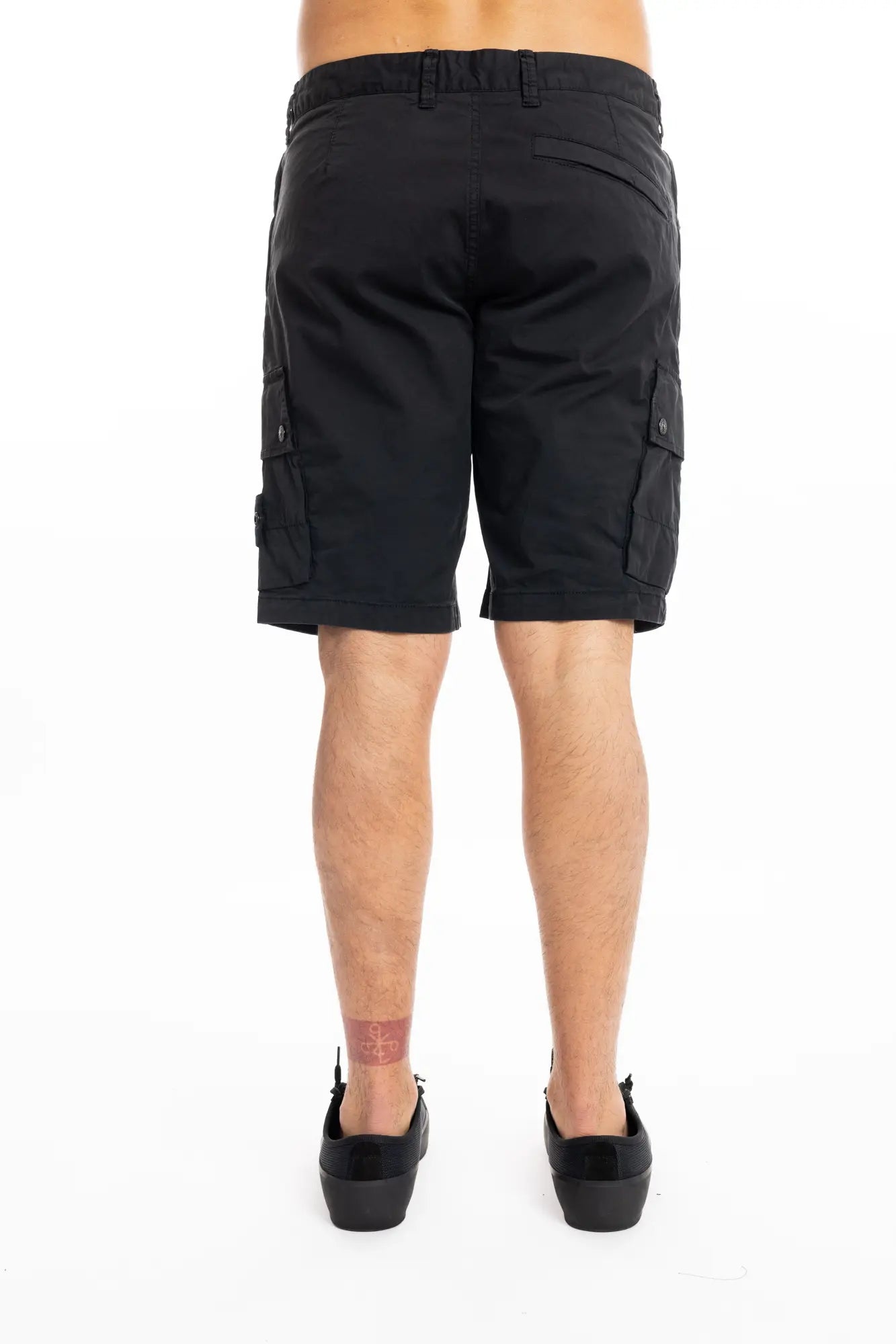 Stone Island, Mens Bermuda Shorts, Black V0029, Cargo Pockets, Compass Badge, Logo-Patch, Stone Island Button, Zip Fly, Side Pockets, Back Photo. 