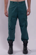 Stone Island, Male Pants, Green V0057, Cargo Pants, Shadow Project, Frontal Photo