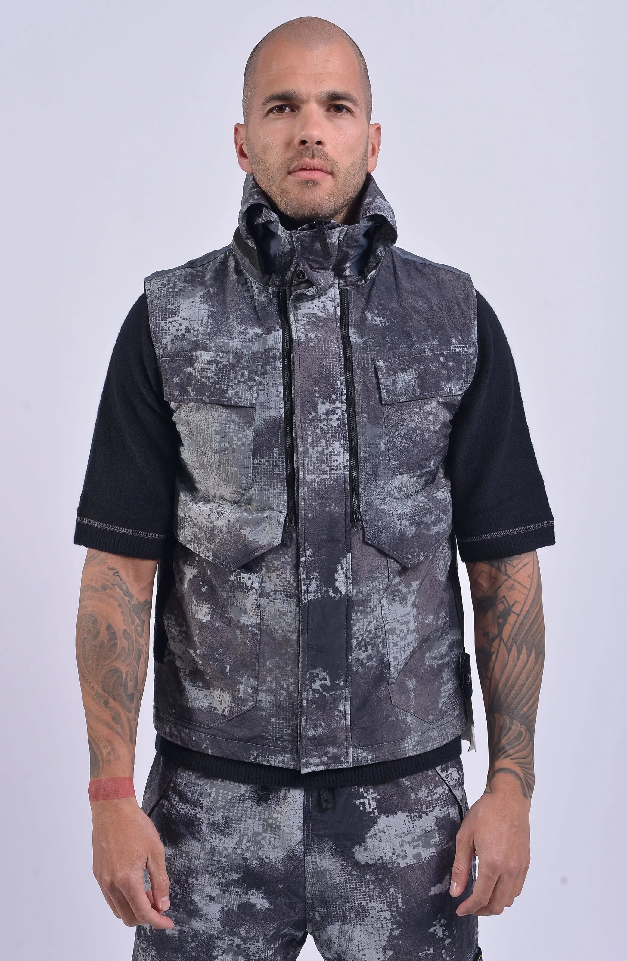 Stone Island, Mens Vest, Grey Dissolving Grid Camo, Regenerated Nylon Vest, Primaloft Padded, YKK Zippers, Velcro, Stone Island Badge, Front Photo. 