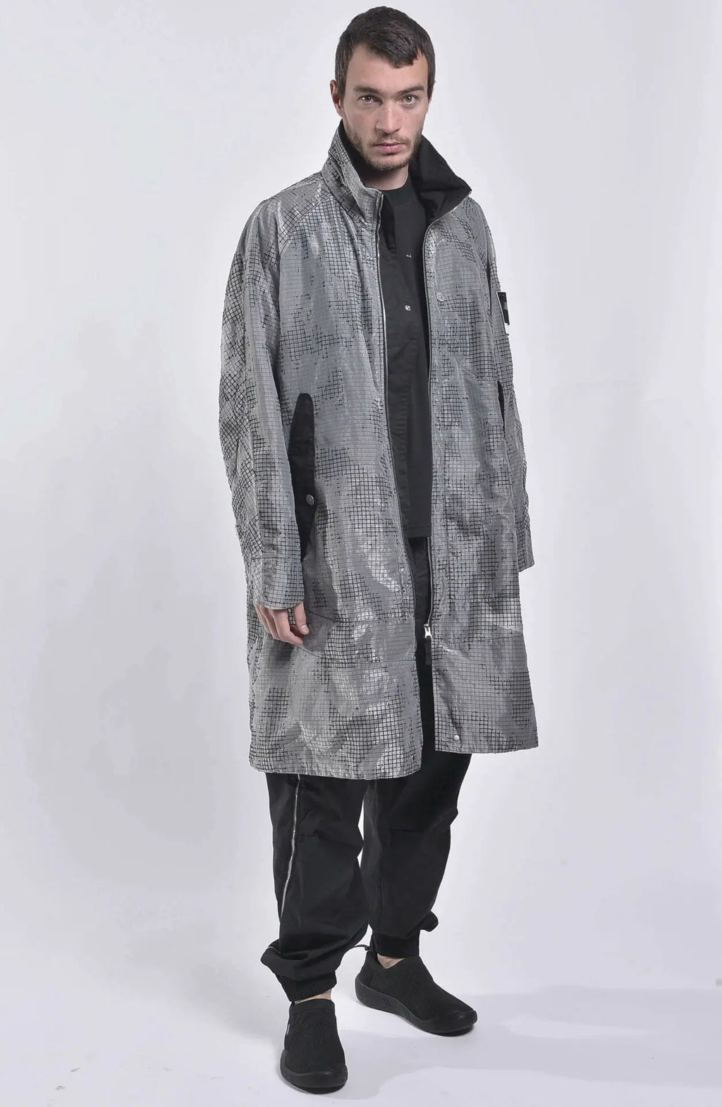 Stone Island, Shadow Project, Grey, Black, Mens Jacket, Fishtail Parka, Unzipped, Right-side 7/8 Full Body Front Photo.